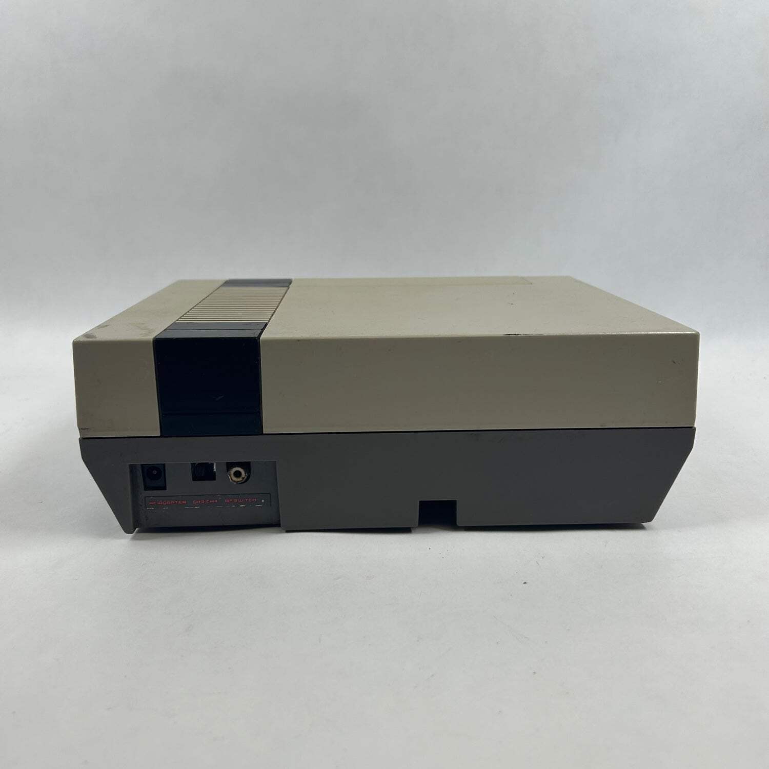 Broken Nintendo Entertainment System Console SNS-001 No Power