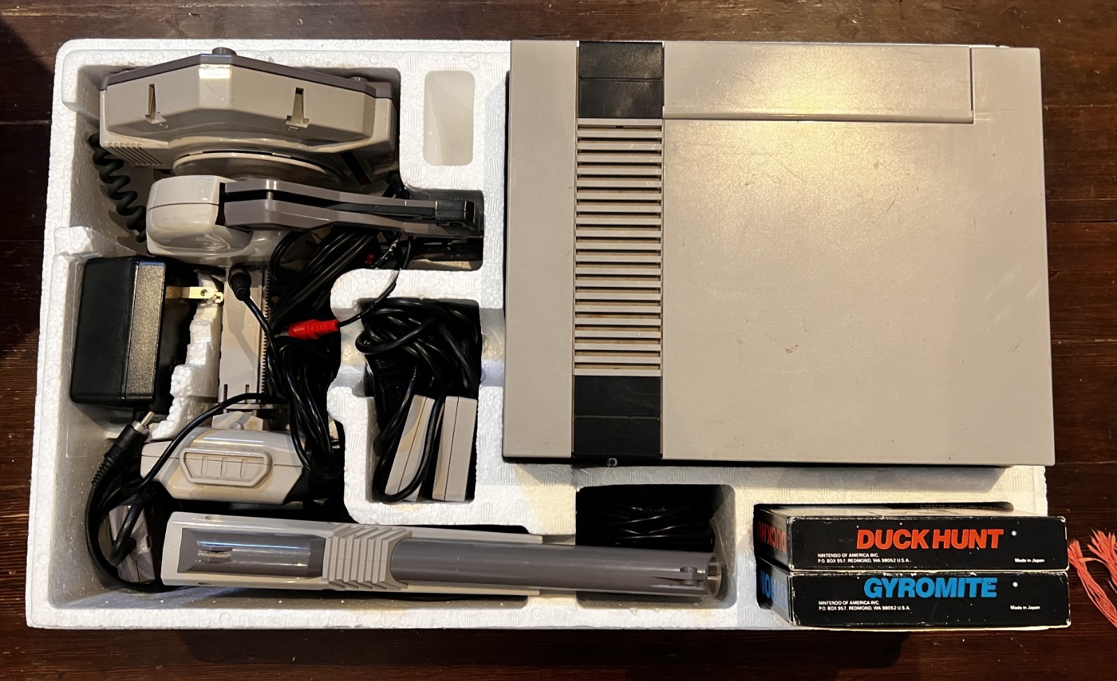 🎮In Box Nintendo NES DELUXE Set Console ROB Robot Duck Hunt Zapper 80’s⭐