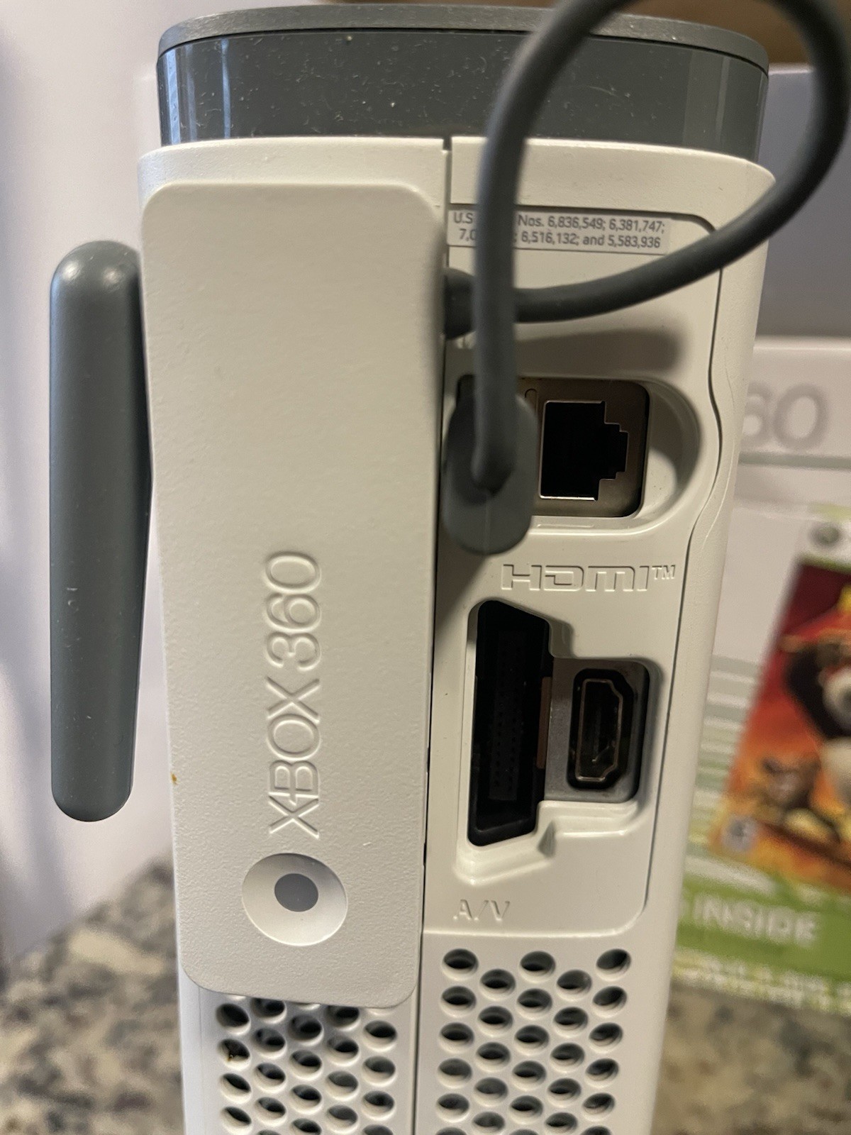 Microsoft Xbox 360 Pro System Value Bundle 60GB WORKNG NO GAMES