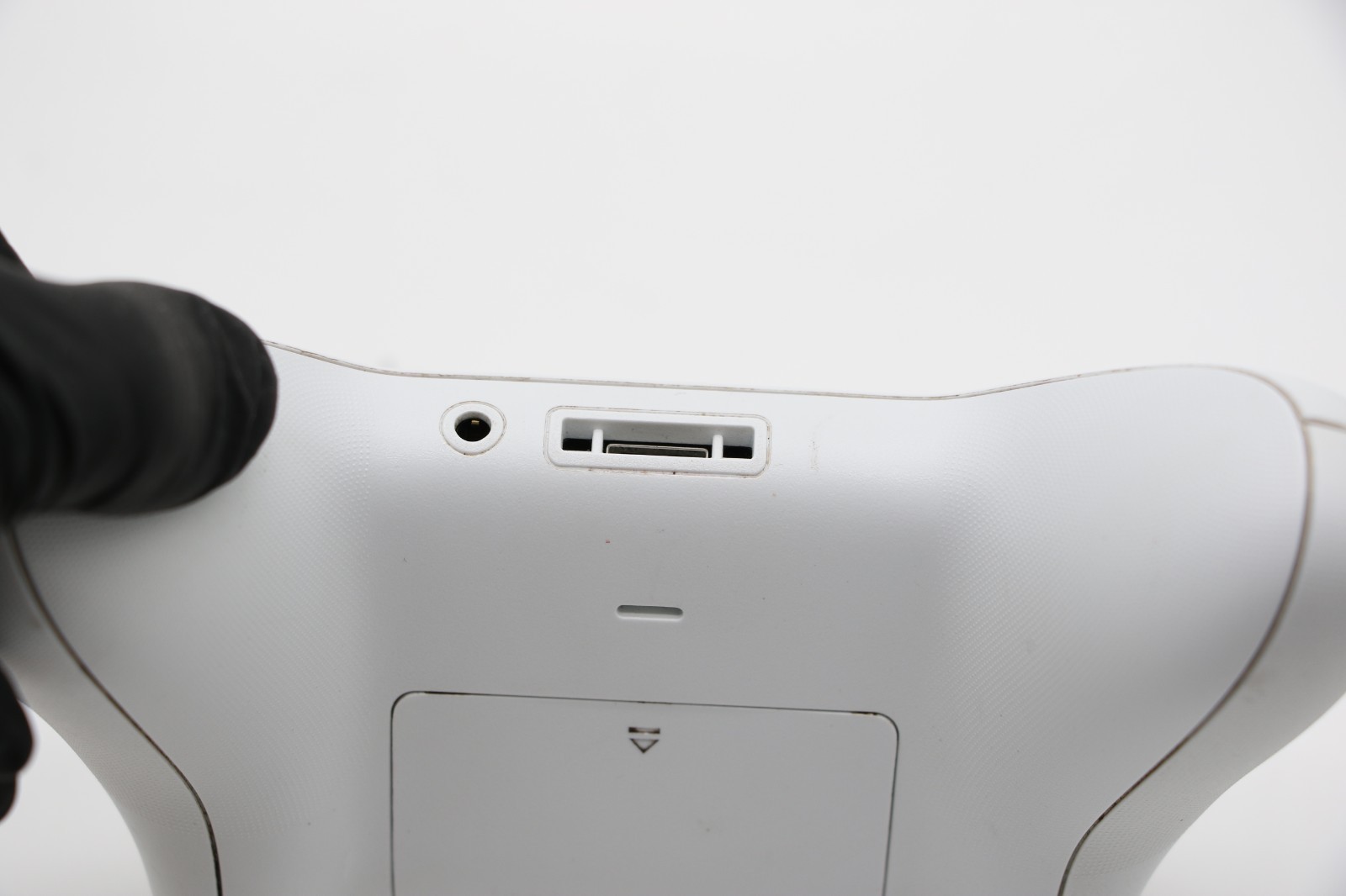 Xbox Series S 512GB All-Digital Console W/ Controller Model 1883 – White