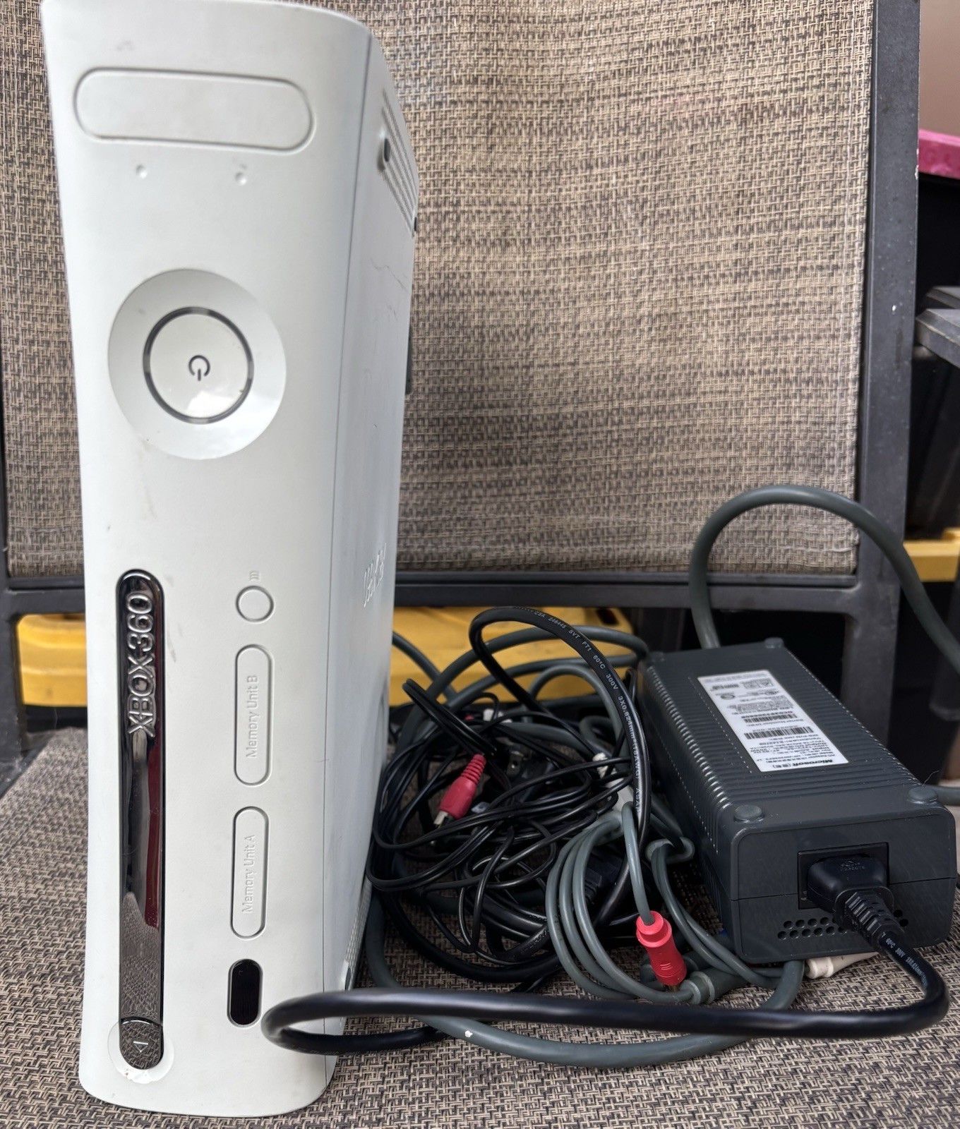 Microsoft Xbox 360 White Home Console with Power Supply Component RCA Platform