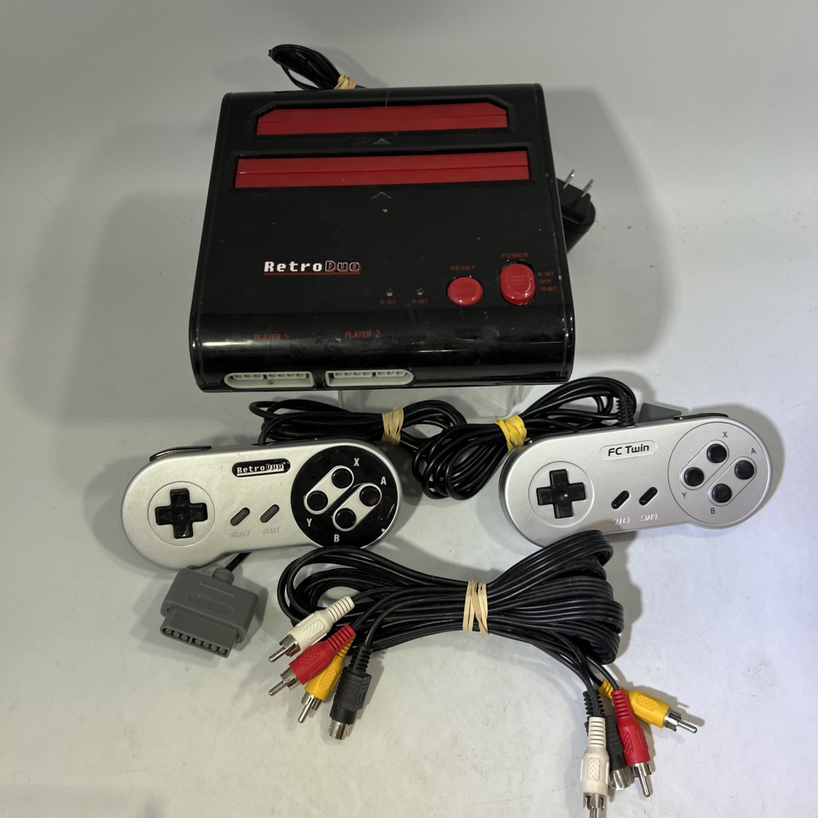 Retro-Bit Retro Duo Twin Video Game System Silver/Black 2 Controllers #ML