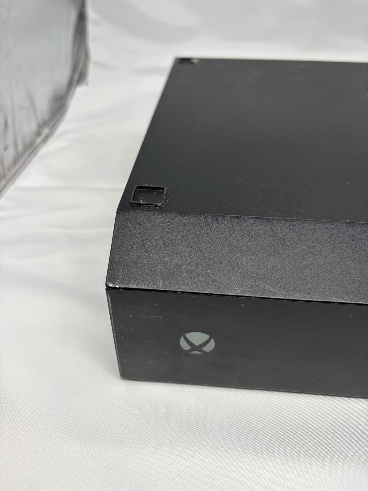 Microsoft Xbox One 1540 Console FOR REPAIR/FOR PARTS ONLY