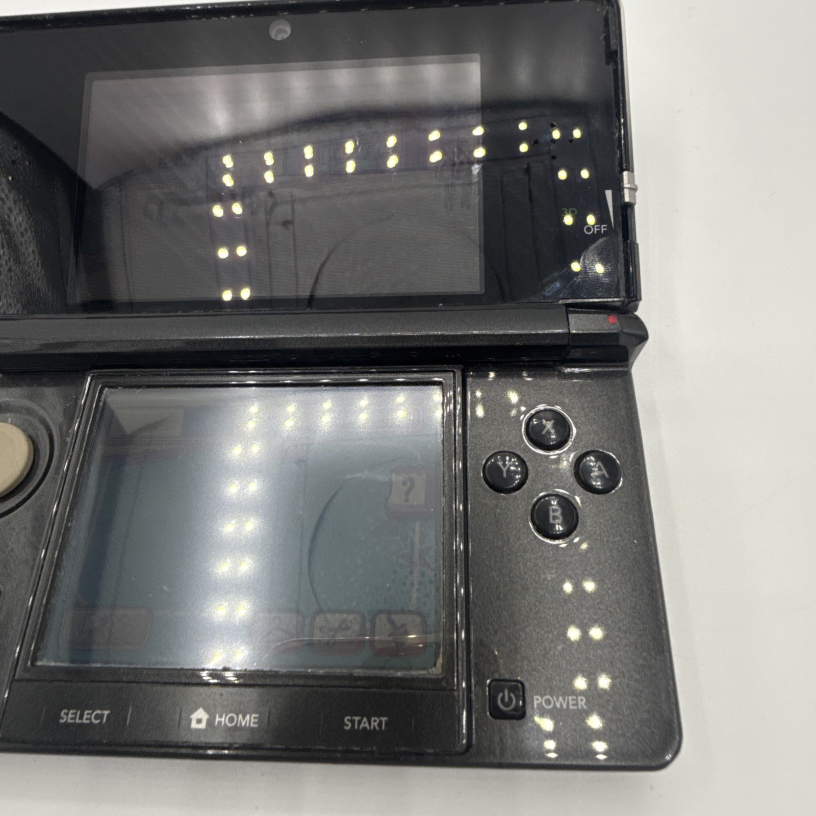 Nintendo 3DS Console Bundle Black Gray: Charger, Dock, SD Card, 3 Games