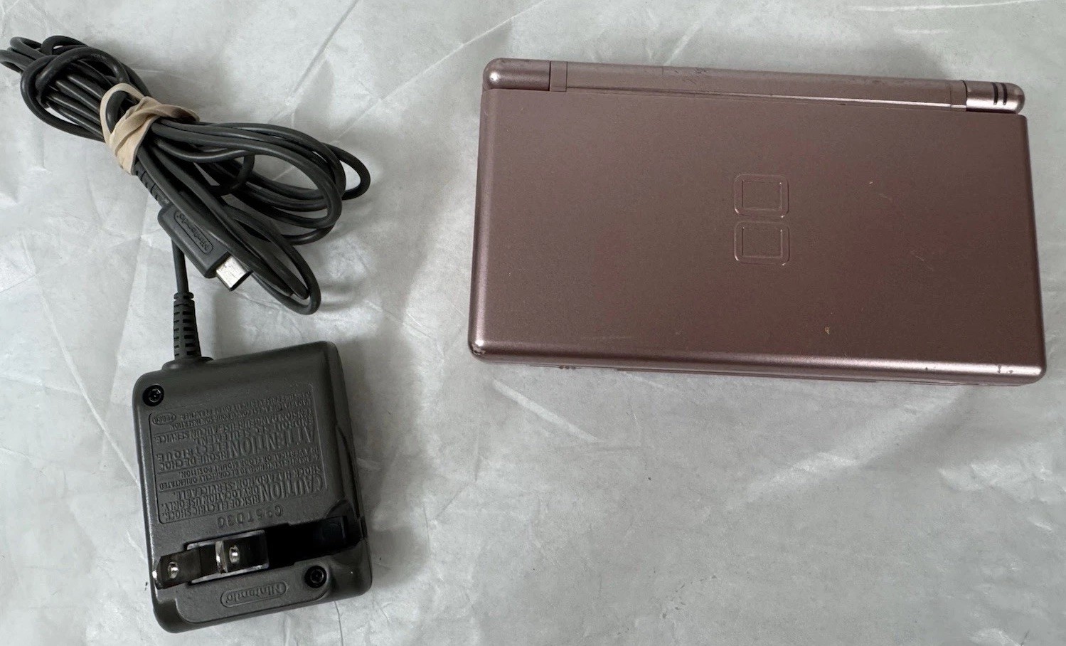 Nintendo DS Lite Metallic Rose Pink Charger GBA Dust Cover Stylus
