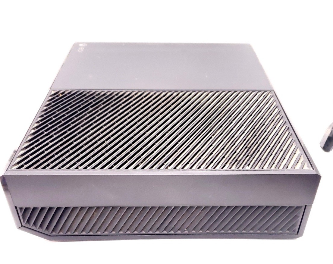 Microsoft Xbox One Console Model 1540 W/ 4 Games 1 Sealed TESTED & WORKING