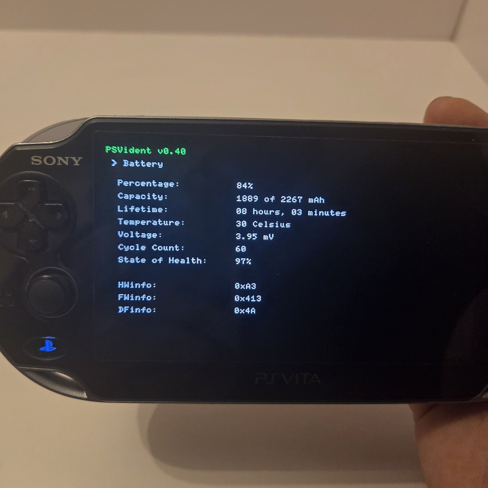 Sony PlayStation Vita 1001 OLED [Crystal Black] CIB + Extras