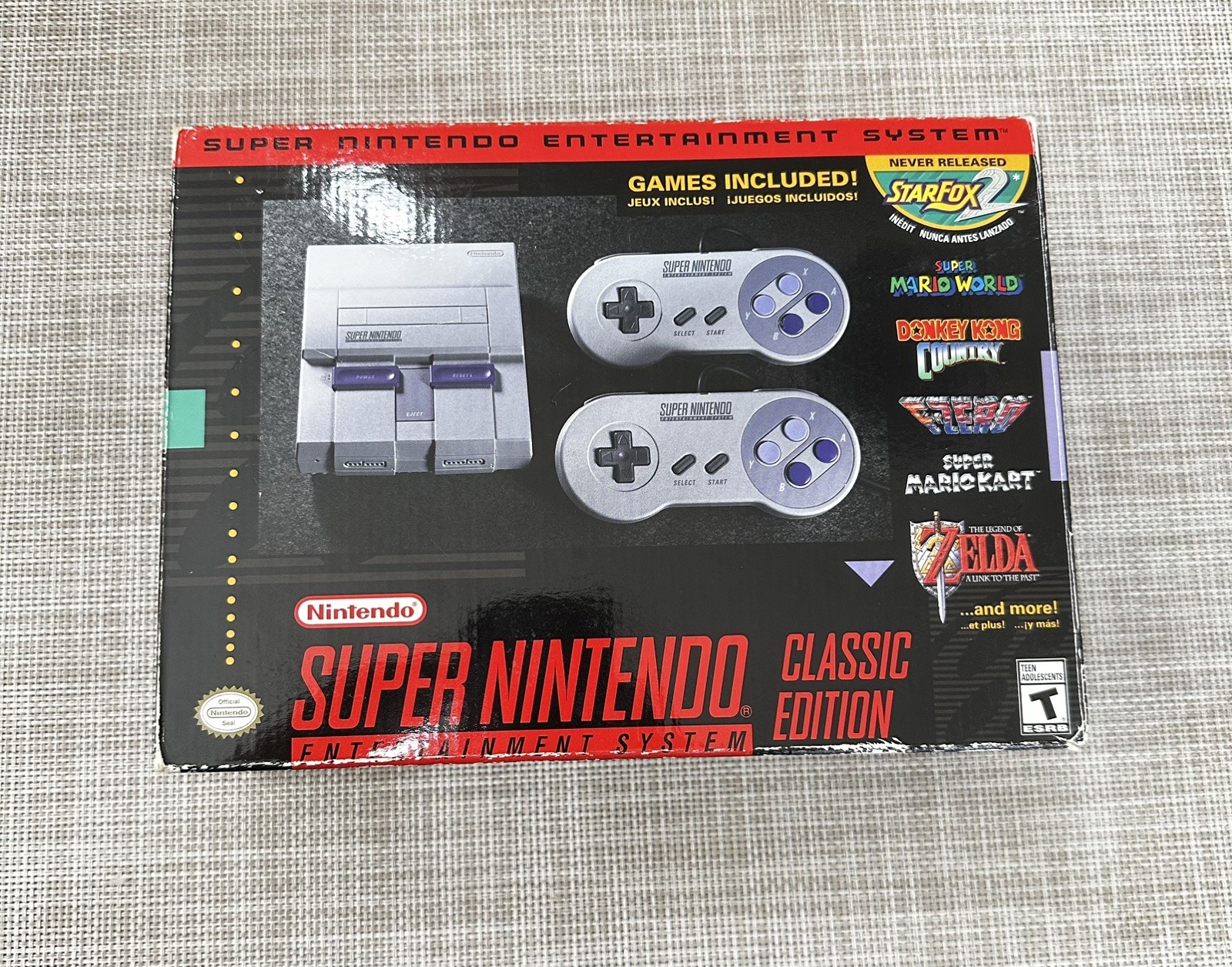 Nintendo Super NES Classic Edition Video Game Console EXCELLENT CONDITION w/ Box