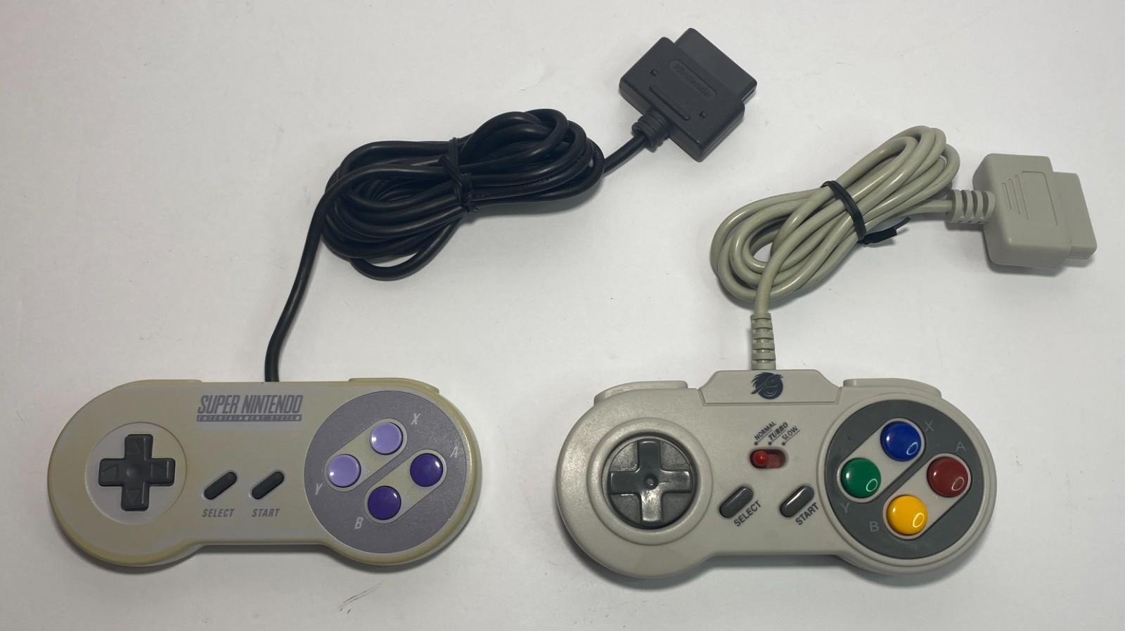 Super Nintendo SNES Console Bundle with 2 Controllers – Tested / Clean