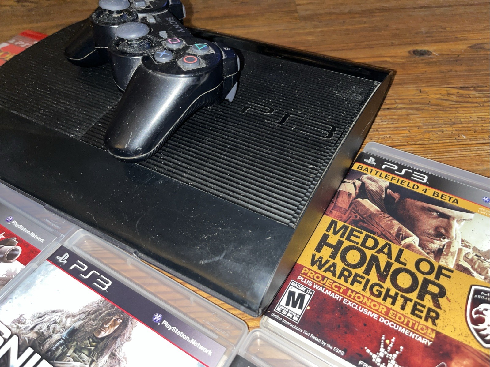 Sony PlayStation 3 Super Slim CECH-4001B 250GB Black Games Controller Bundle
