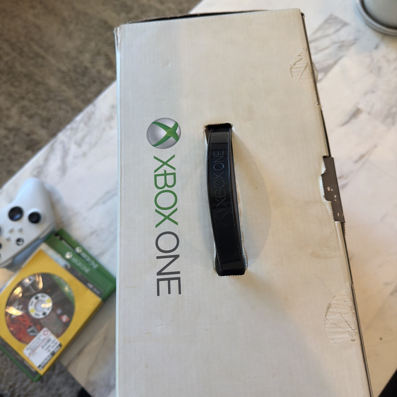 Xbox One 1TB Call of Duty Advanced Warfare Console Bundle 3 Games Matching Box