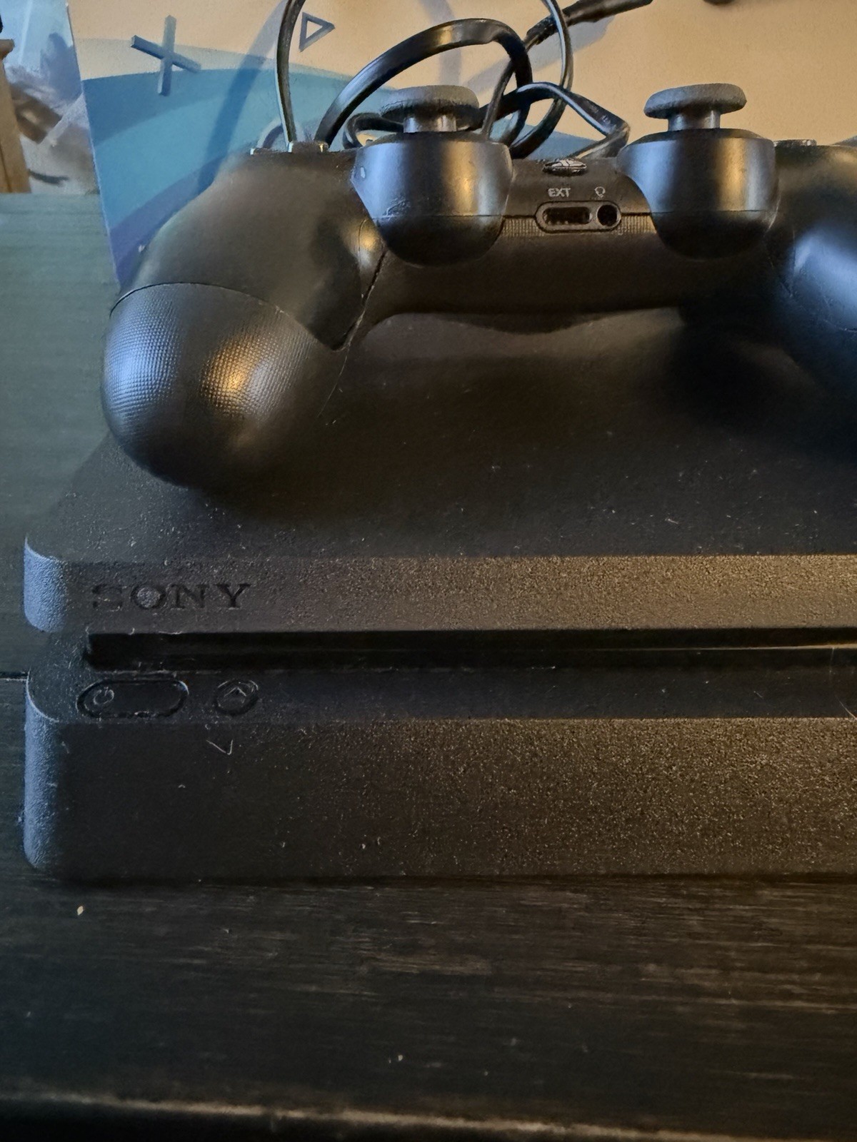 SONY PS4 SLIM 1TB CONSOLE CUH-2215B WITH 1 CONTROLLER, CABLES & BOX (WBP018061)