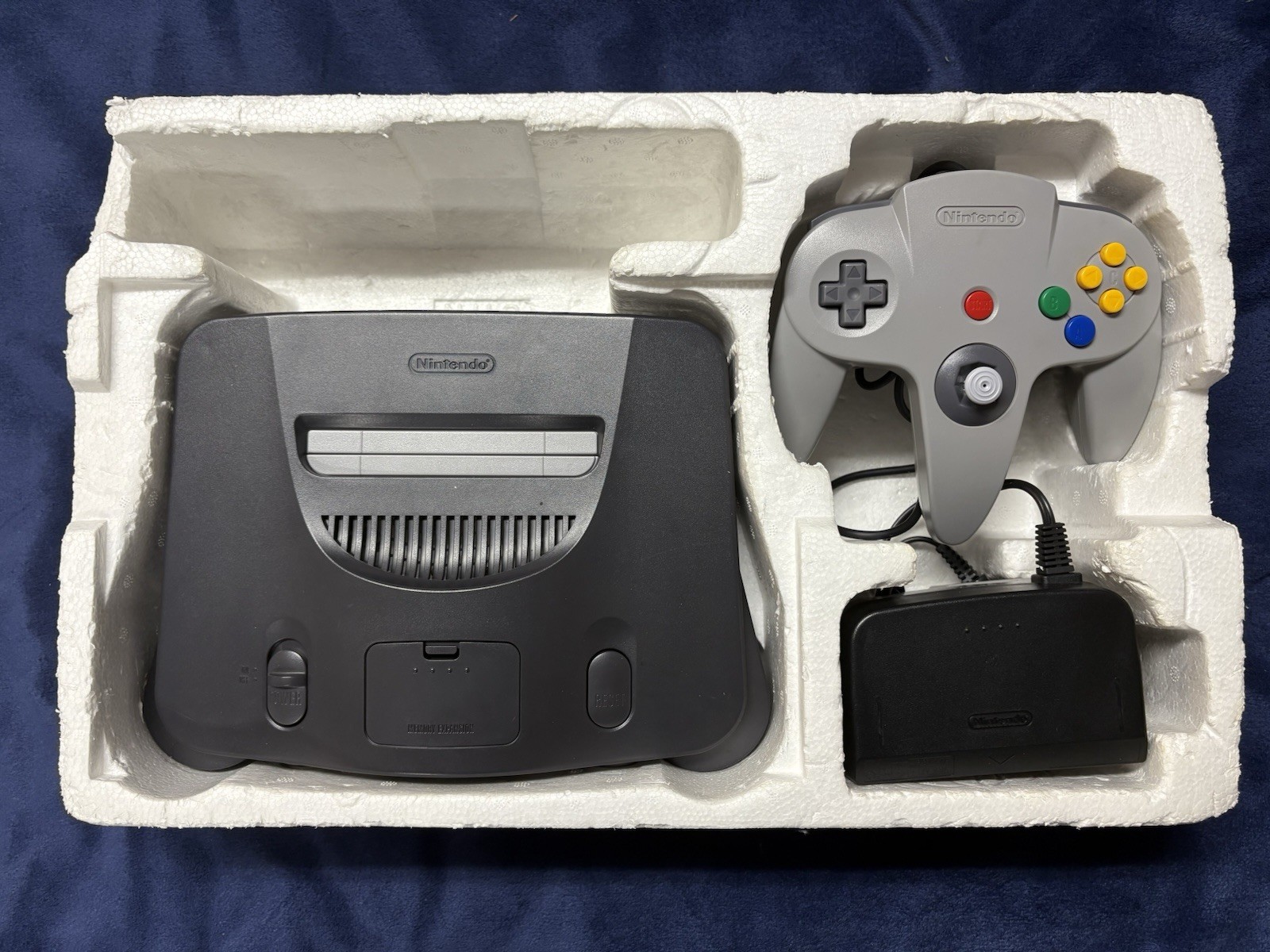 Nintendo 64 NUS-001(JPN) Console w/ Controller, Manual, & Box