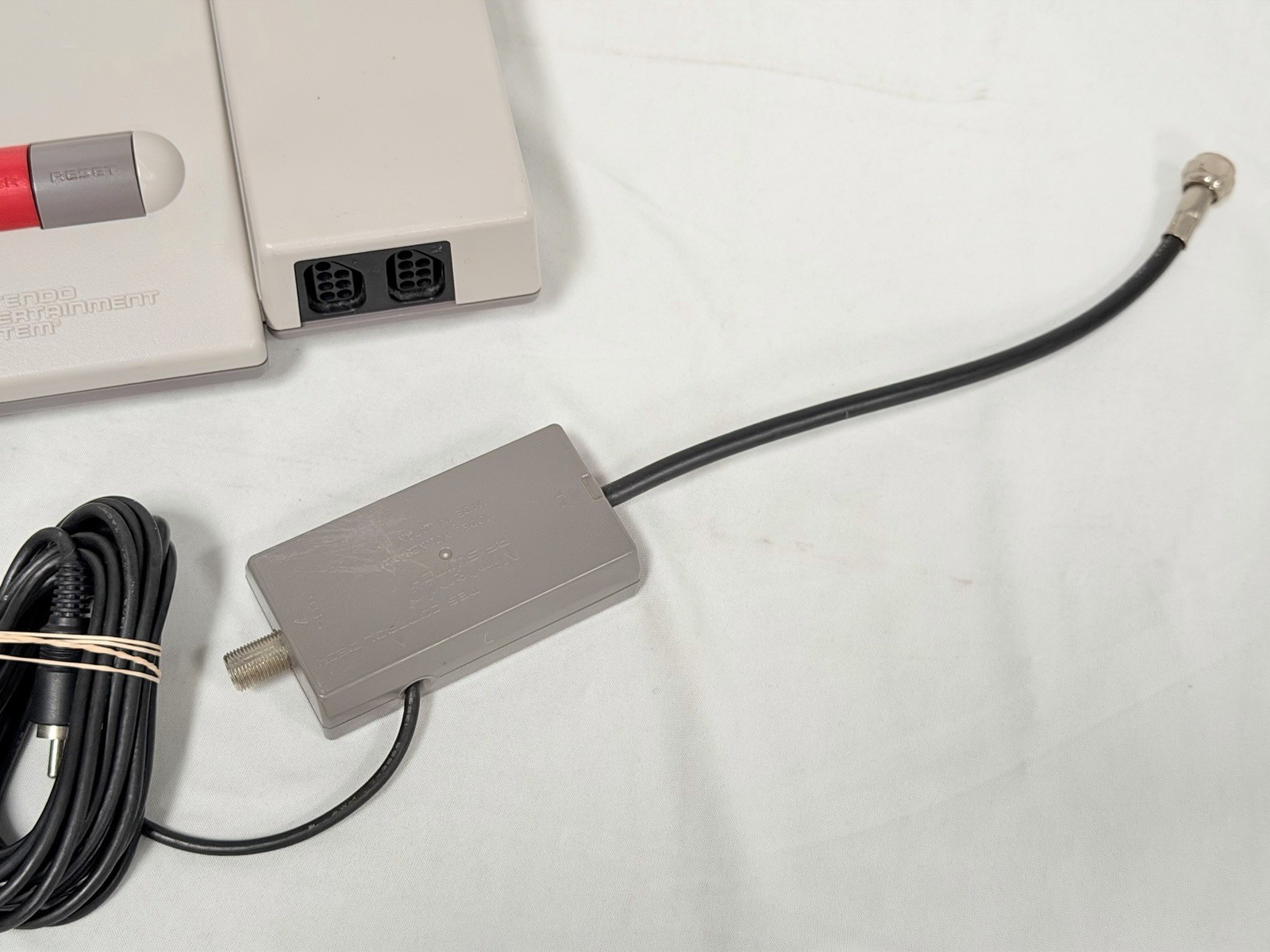 Nintendo NES Top Loader Console System NES-101, OG Dog Bone Controller & Cords!