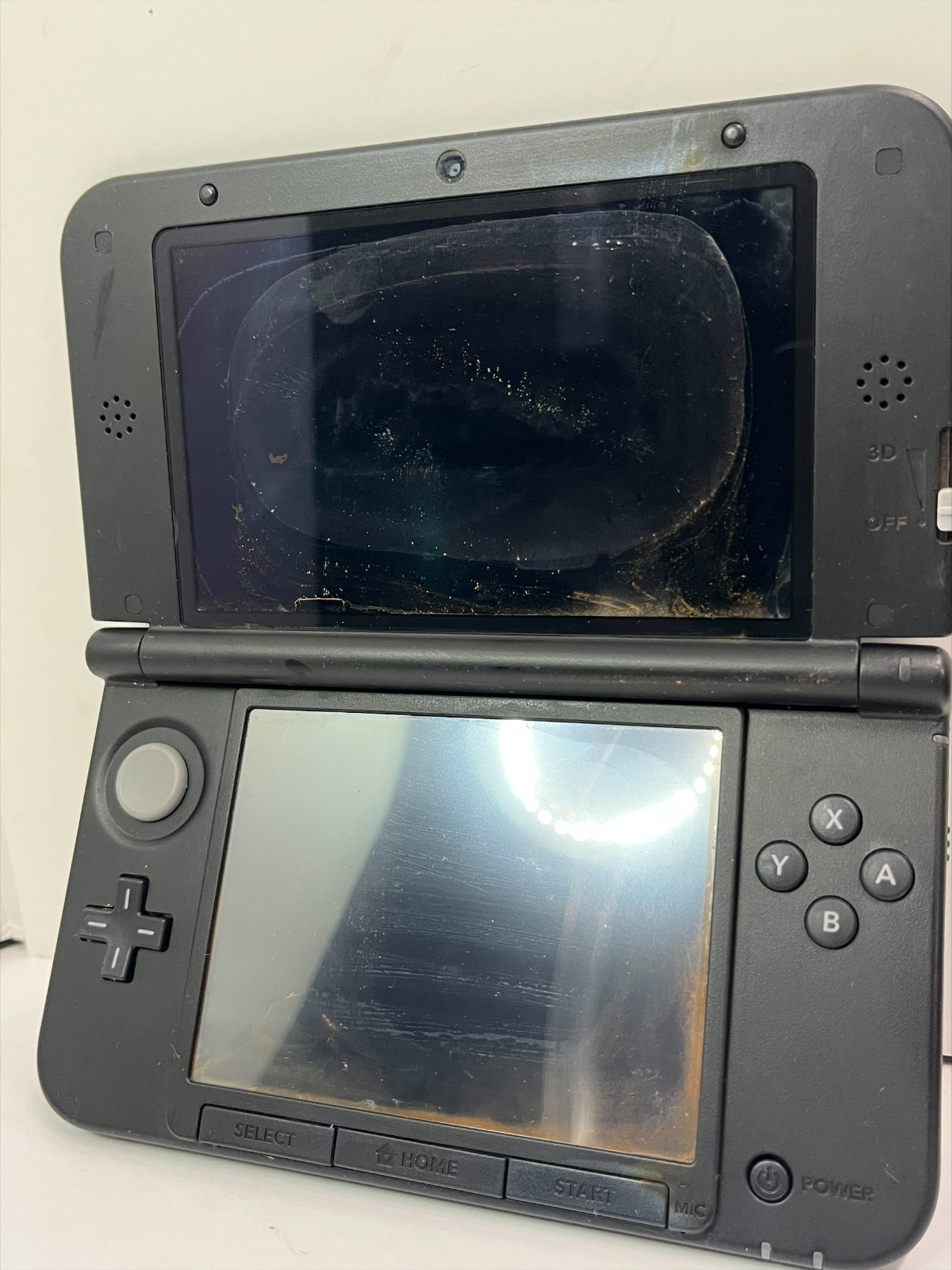 FOR PARTS! Nintendo 3DS XL – Black – Possible Water Damage! (B387)