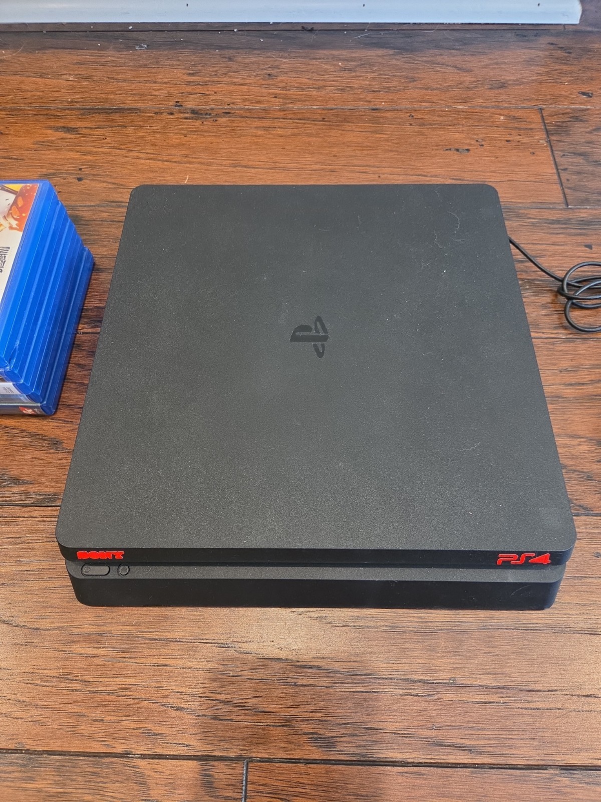 Sony PlayStation 4 Slim 1TB Console – Bundle – Controller & 5 Games