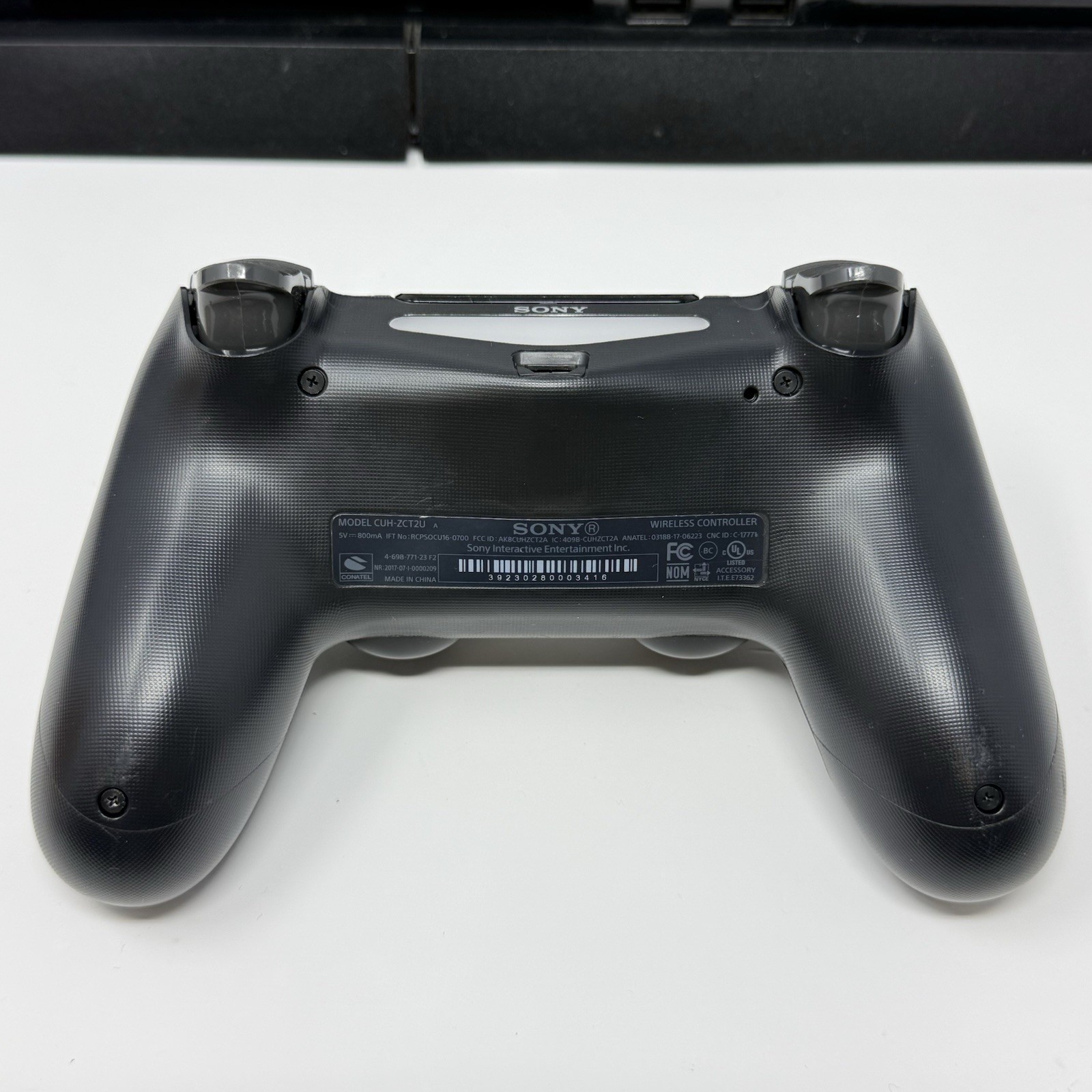 Sony PS4 500GB Black Console CUH-1001A DualShock Controller Tested