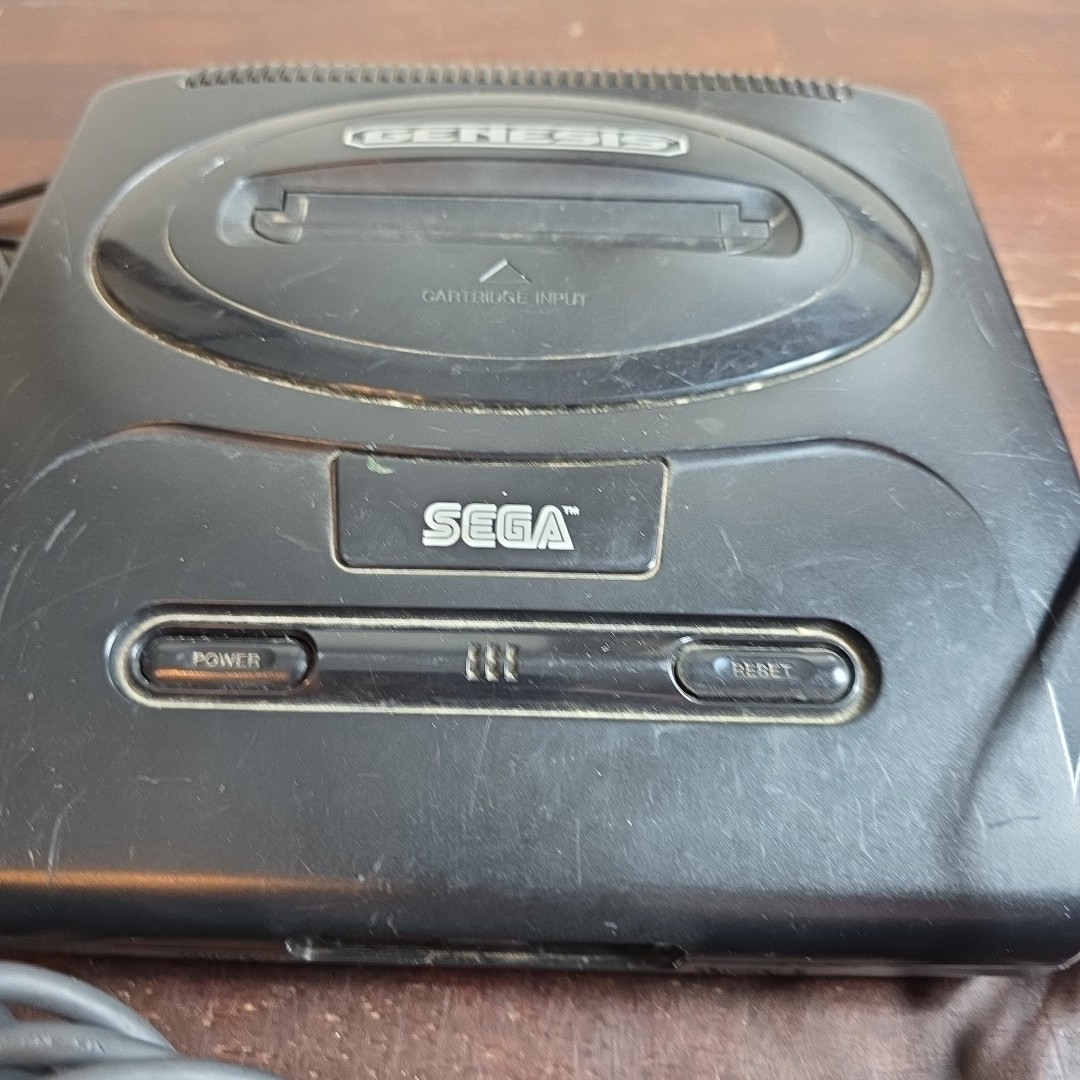 Sega Genesis Model 2 Console w 2 OEM Controllers RF Cord No Power Cord UNTested