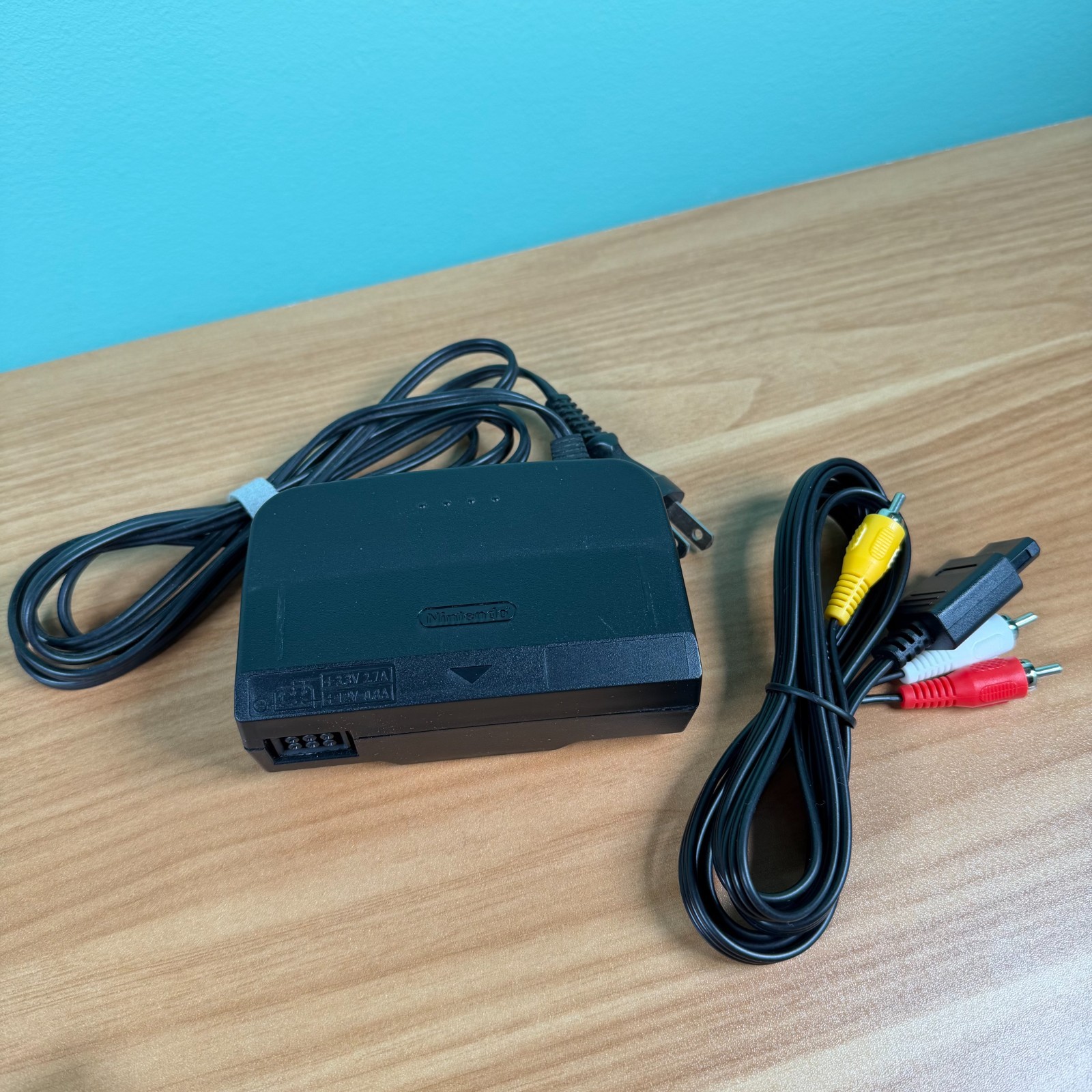 Vtg N64 Console – Funtastic Grape – OEM Purple Nintendo 64 + Controller + Cords