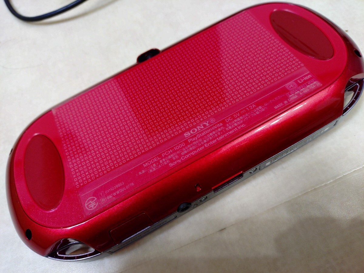 PS Vita Cosmic Red PCH 1000 ZA03 Console w/Charger PSV