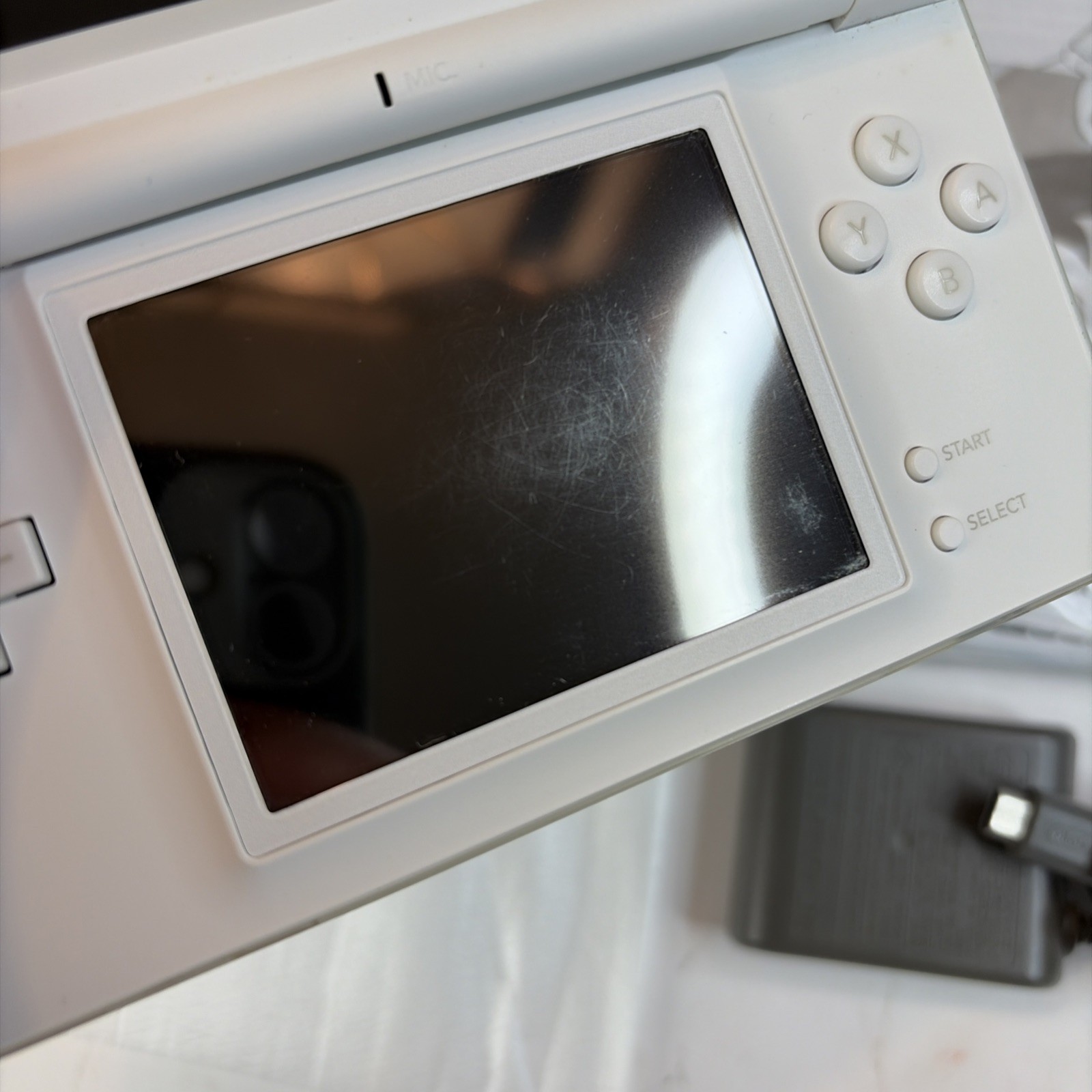 Nintendo DS Lite Polar White Handheld System Complete In Box Tested CIB