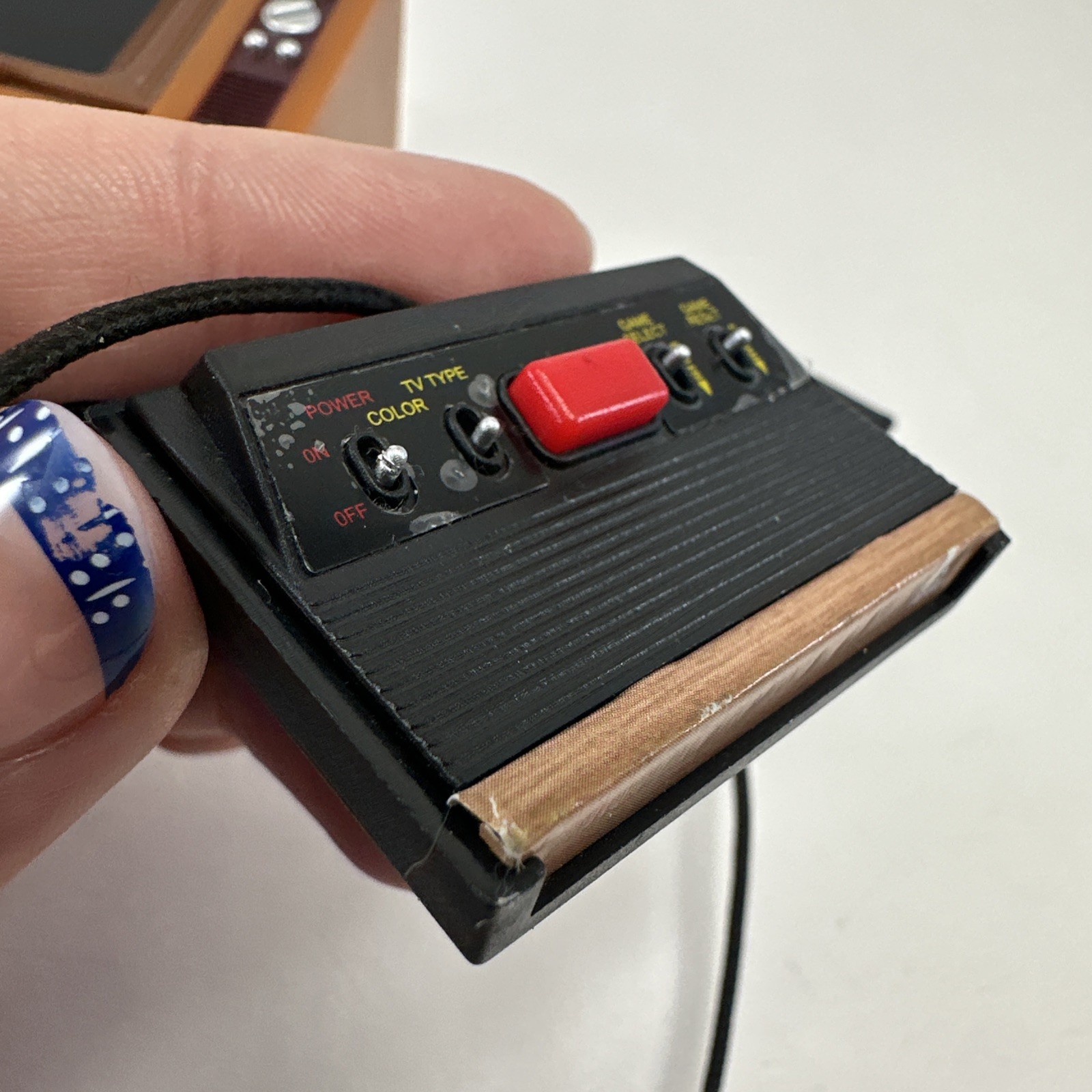 World’s Smallest Atari 2600 TV Console by Atari Item 341 Tested & Working