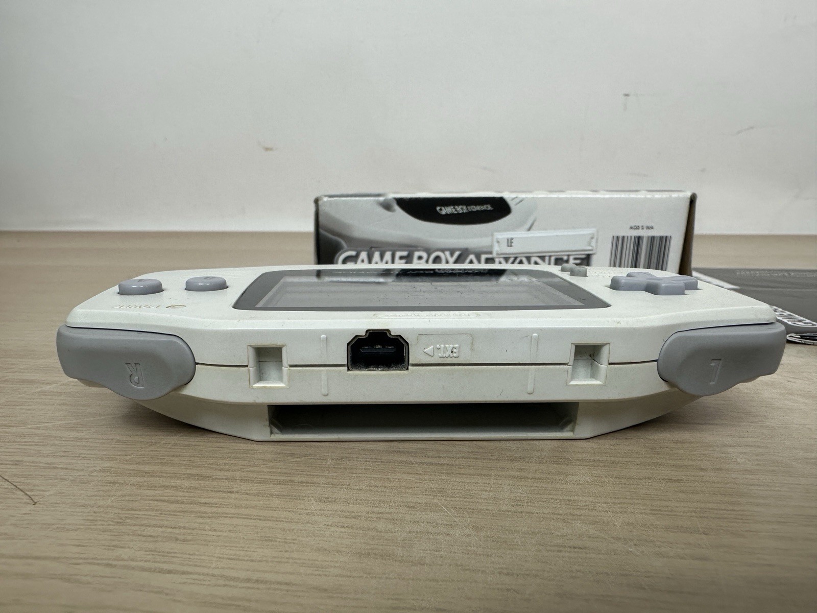 Nintendo Game Boy Advance AGB-001 Arctic White GBA Complete in Box CIB – WORKS!