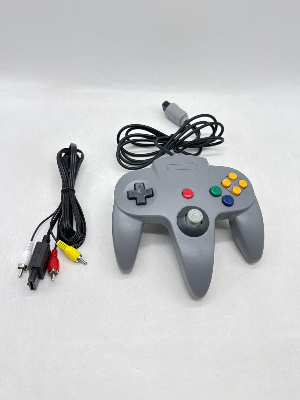 Nintendo 64 NUS-001(JPN) Video Game Console