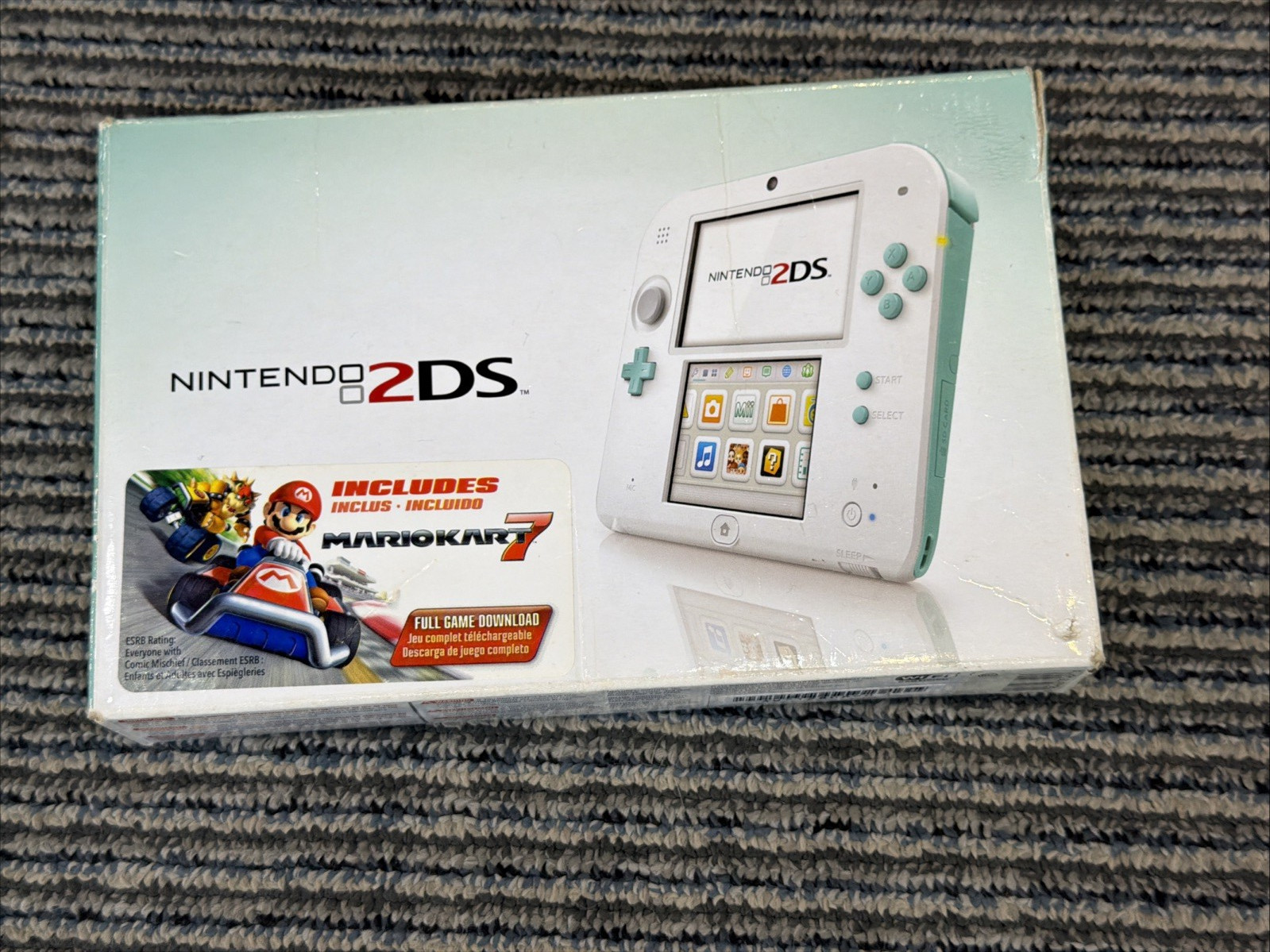 Nintendo 2DS Sea Green Handheld System Console Model FTR-001 With Box & Manual