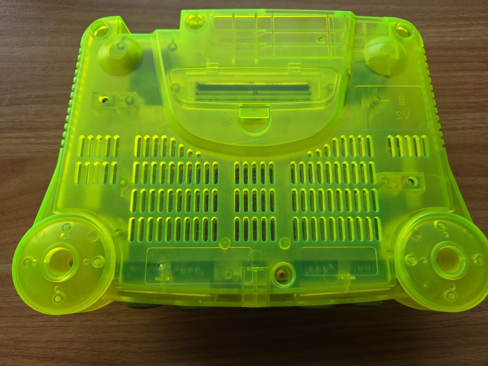 N64 Nintendo 64 clear Yellow / green Funtastic Console Re-Shelled Region Free