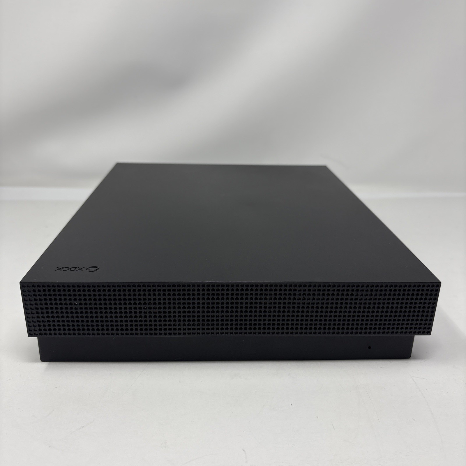 Microsoft Xbox One X 1TB Console Gaming System Only Black – Tested