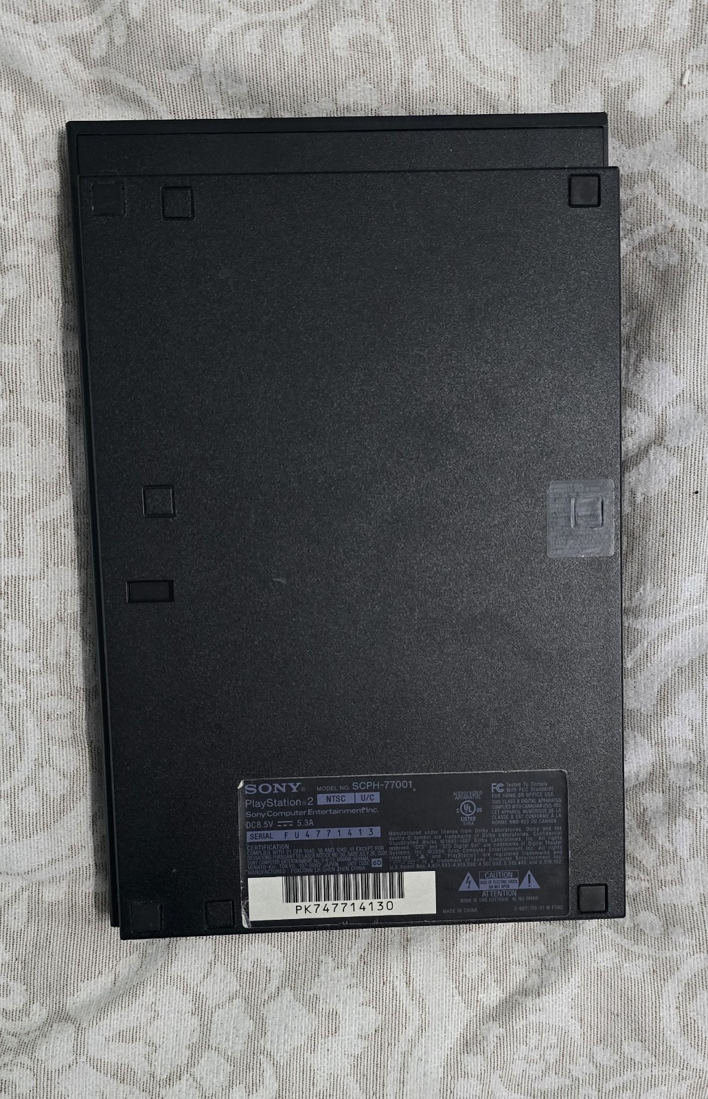 PlayStation 2 PS2 Slim Console Plus Protector, Controller, Memory, Complete Cib