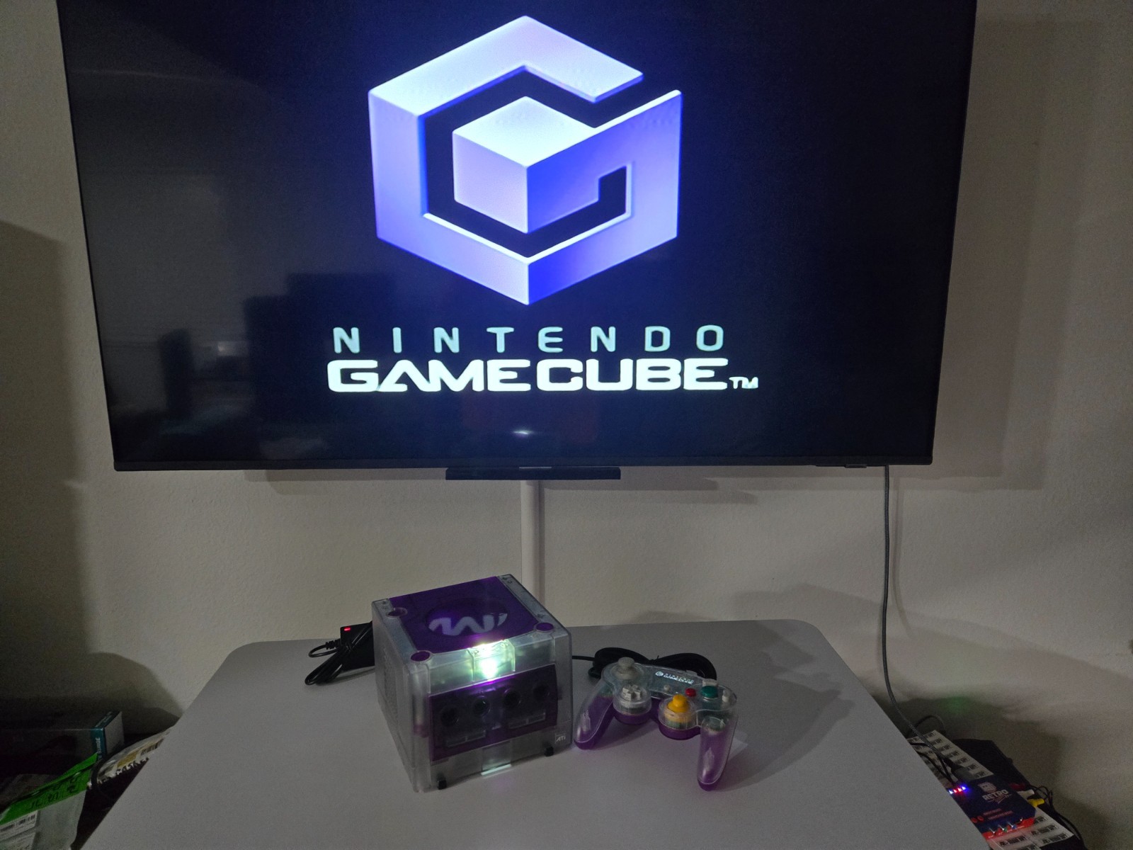 Nintendo GameCube Console NGC Console + Controller + Wires Bundle
