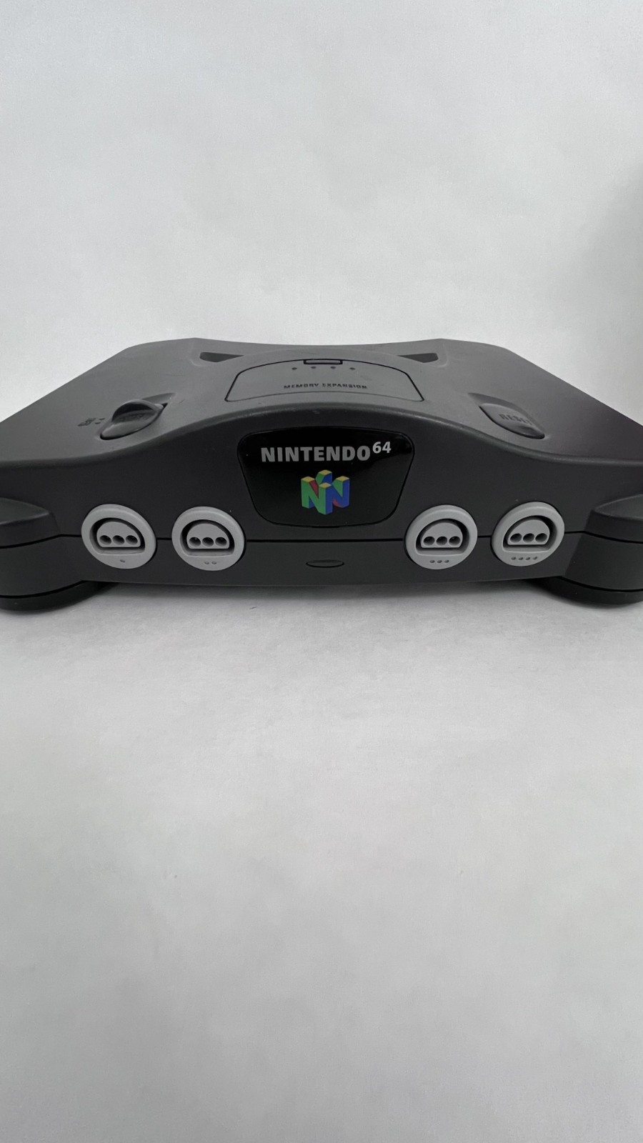 Nintendo 64 Console Bundle with 2 controllers in excellent condition
