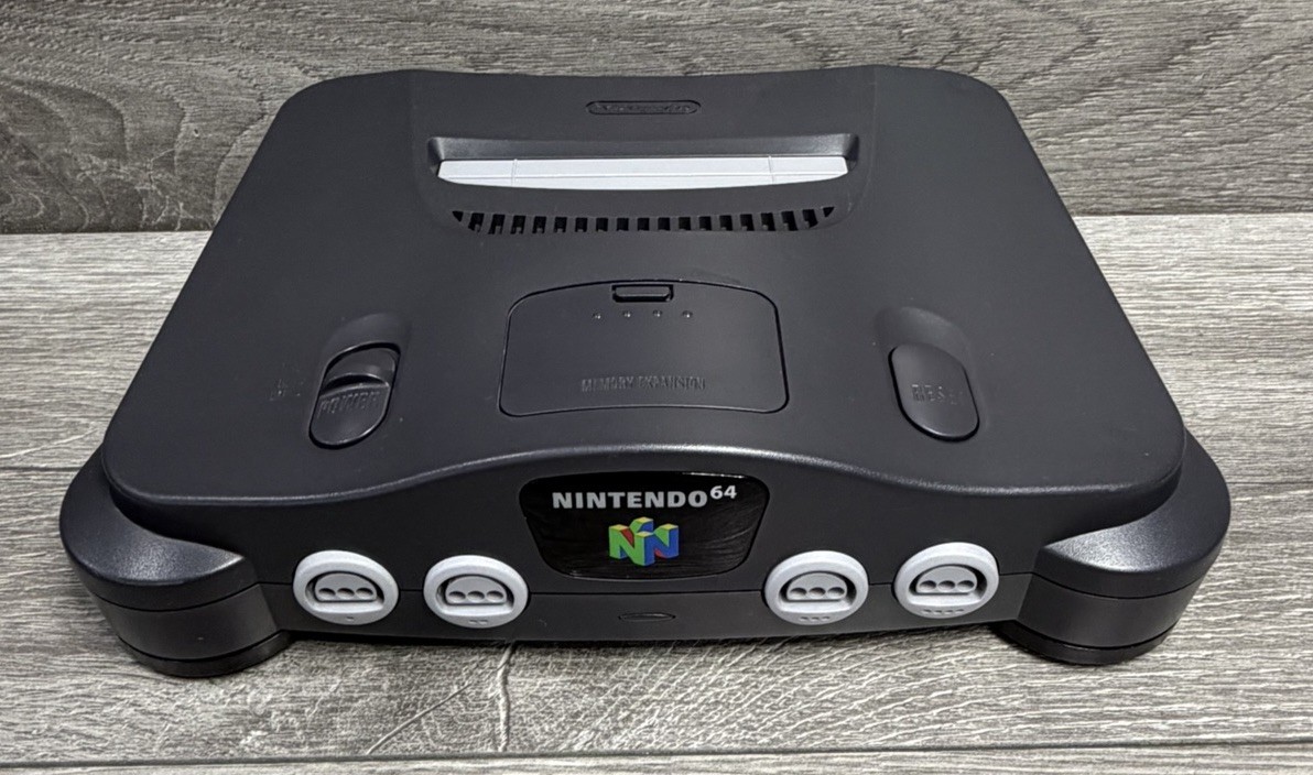 WWE WWF WCW WRESTLING BUNDLE Nintendo 64 N64 Console 2 Cons Cords N Memory Lot