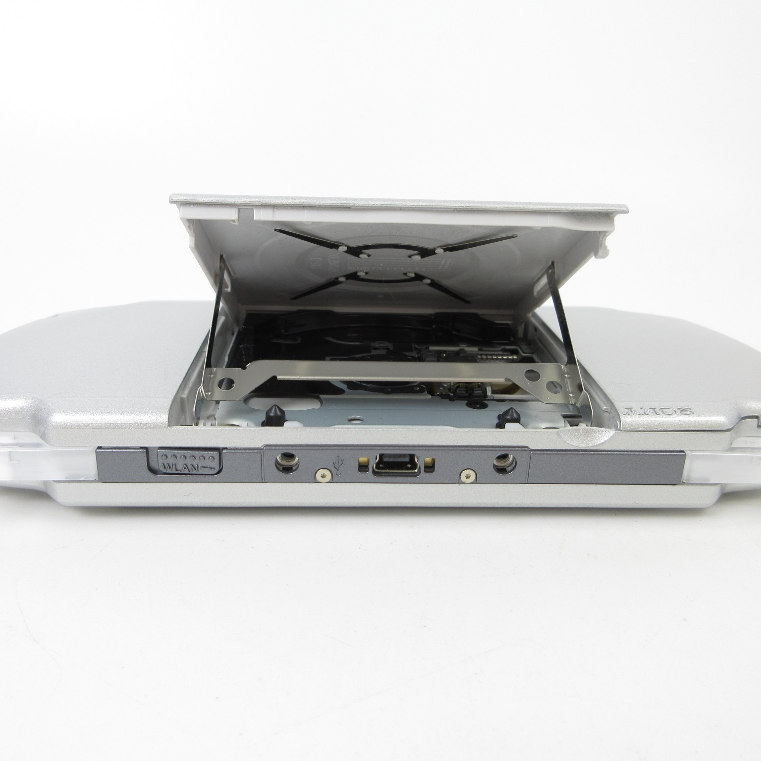 【Excellent】Sony PSP-2000 Ice Silver Console Only No Battery Japan Ver. #Arr0517