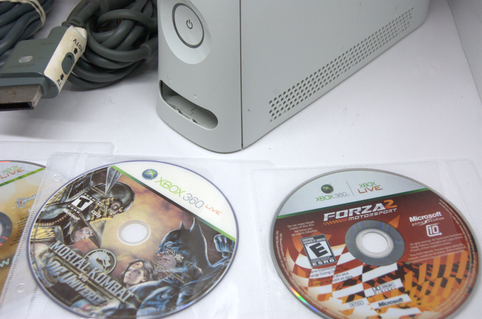 Microsoft Xbox 360 60GB White Console Fat Falcon Bundle Controller Halo 4 Tested