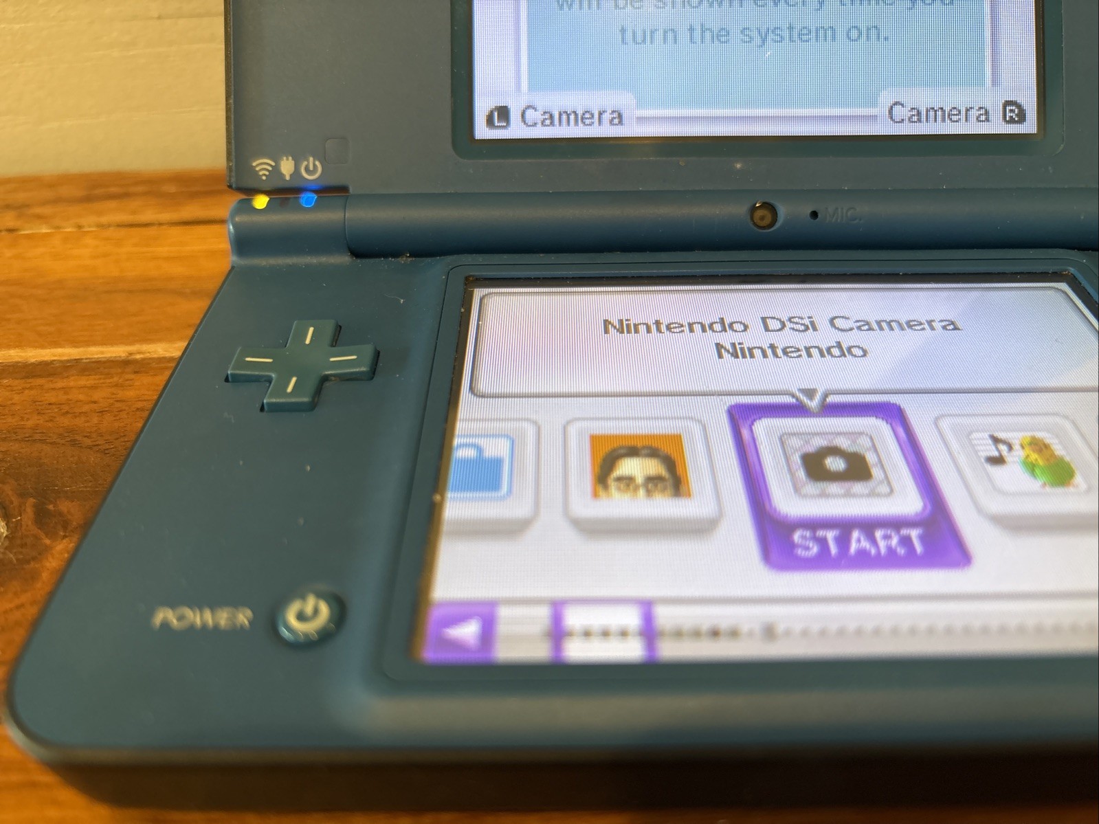 Nintendo DSi XL Handheld Game Console Only UTL-001 Blue