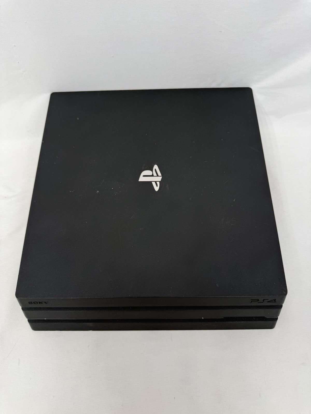 Sony PS4 PlayStation 4 Pro Console Black 1TB W/ Controller and Cables Tested