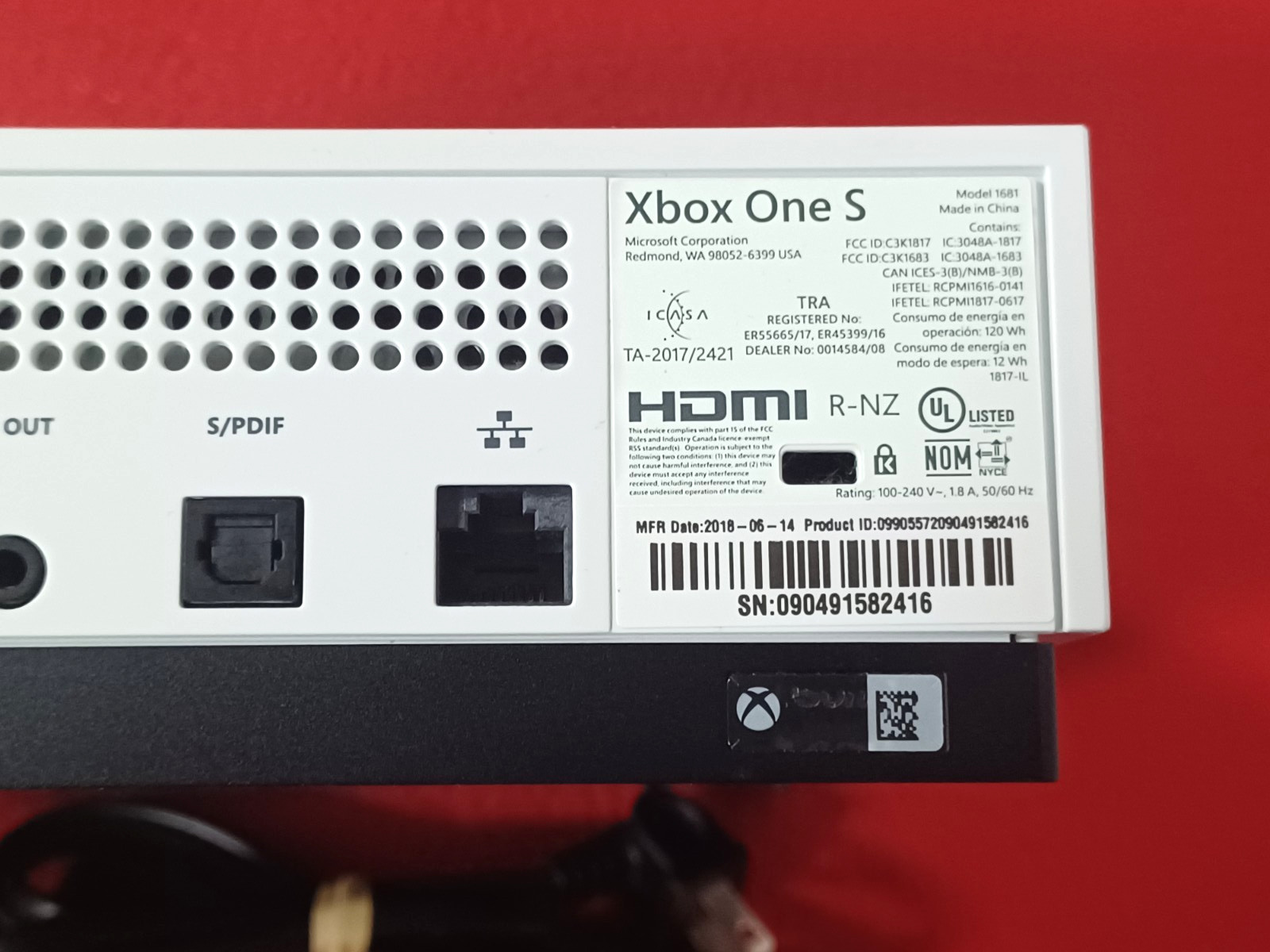 Microsoft Xbox One S 781GB Model 1681 Console White Console and Cords Working