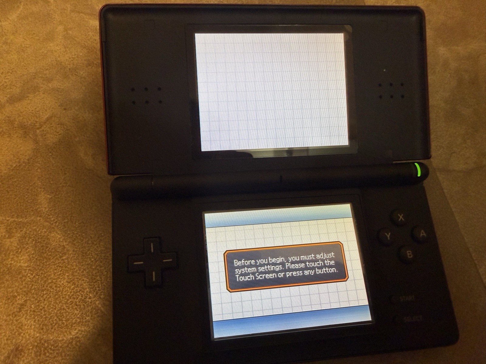 Nintendo DS Lite Crimson Handheld System – Red/Black TOUCH SCREEN BROKEN