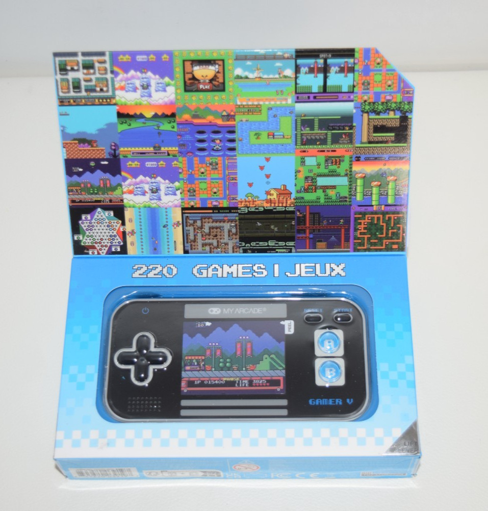 My Arcade GAMER V CLASSIC Pocket Portable Gaming System 220 Retro Games New