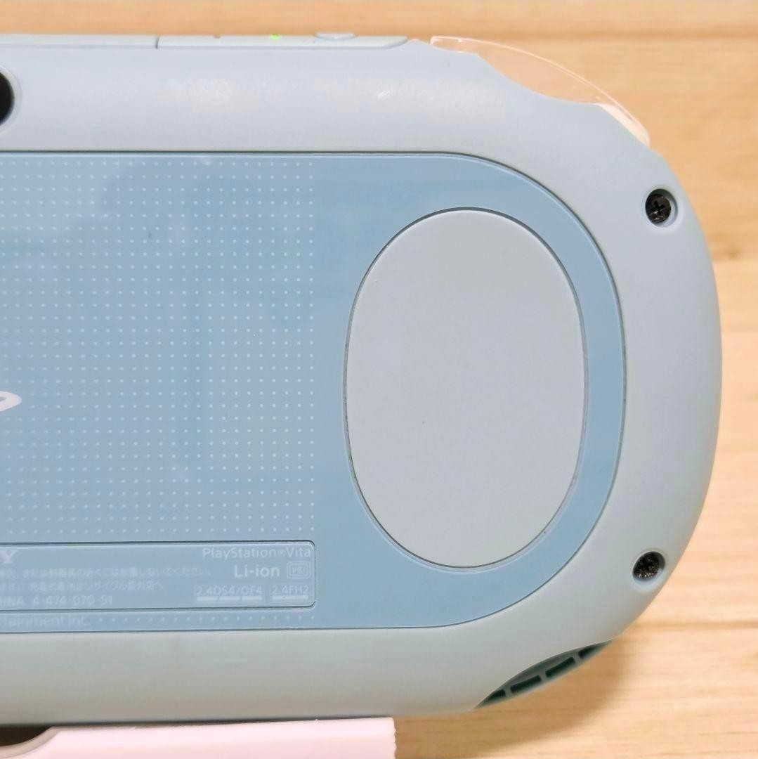 Excellent PS Vita Light Blue White PCH 2000 ZA14 Console CIB Boxed Tested