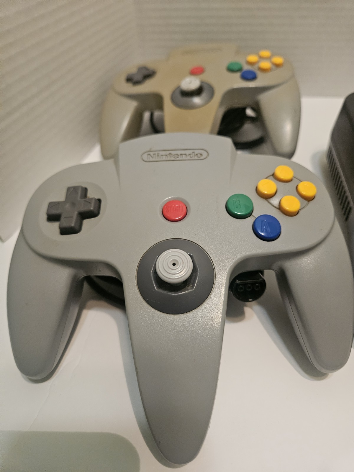 Nintendo 64 Gray Console with Two Controllers, TremorPak, Power Cord/No AV Cable