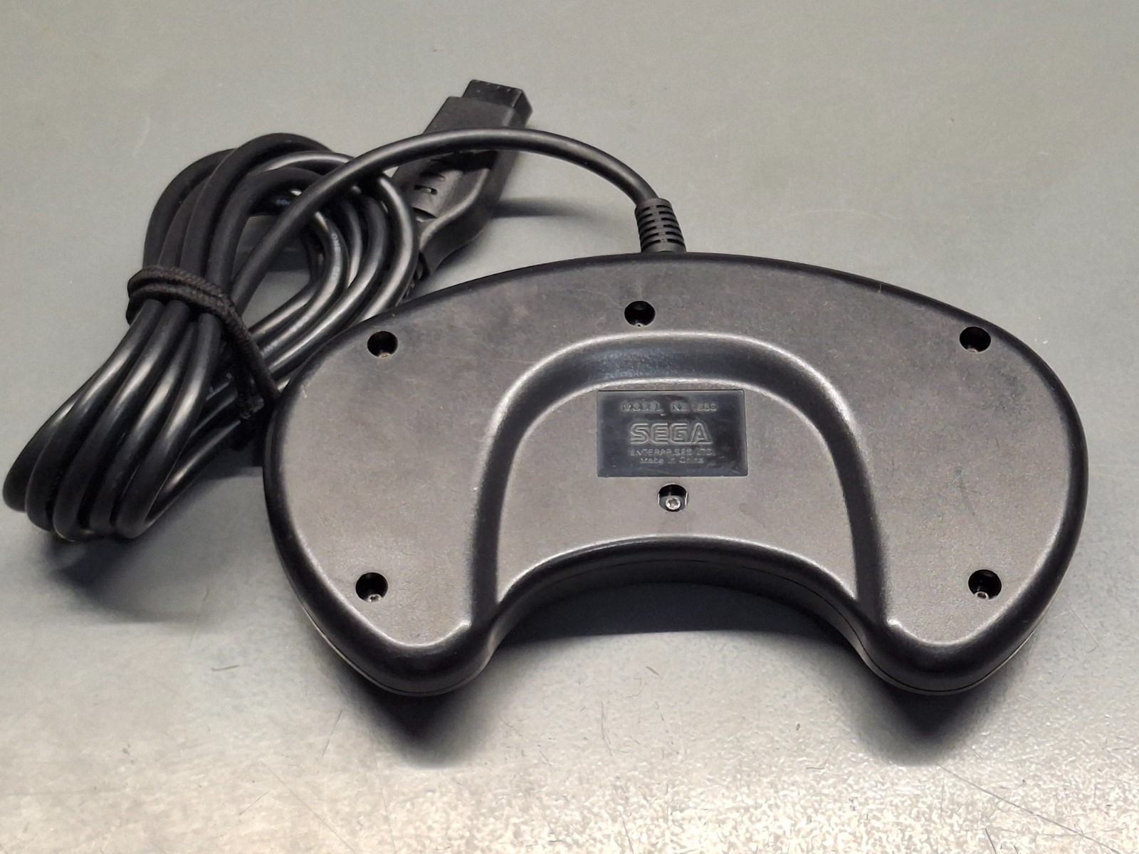 SEGA Genesis Model 2 Console + 1 game + Accessories – FULLY CLEANED & TESTED