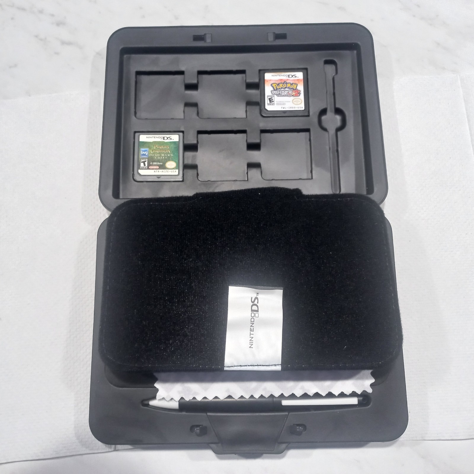 Nintendo DSI Pokemon Black Zekrom Edition with Hard Cover and Pokemon Black 2
