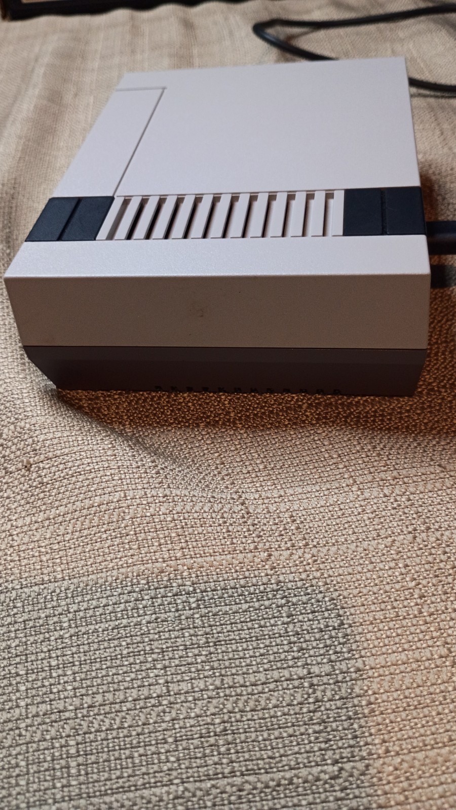 NINTENDO NES Classic Mini Edition Console Plug & Play 1 Controller No Hdmi