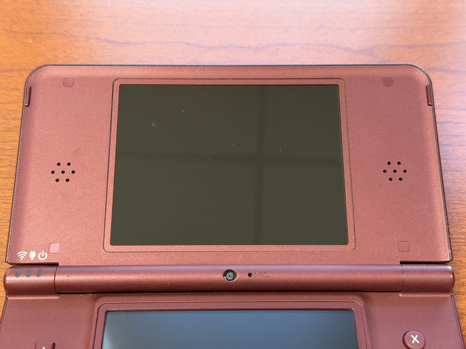 Nintendo DSi XL Burgundy – Charger Included *READ*