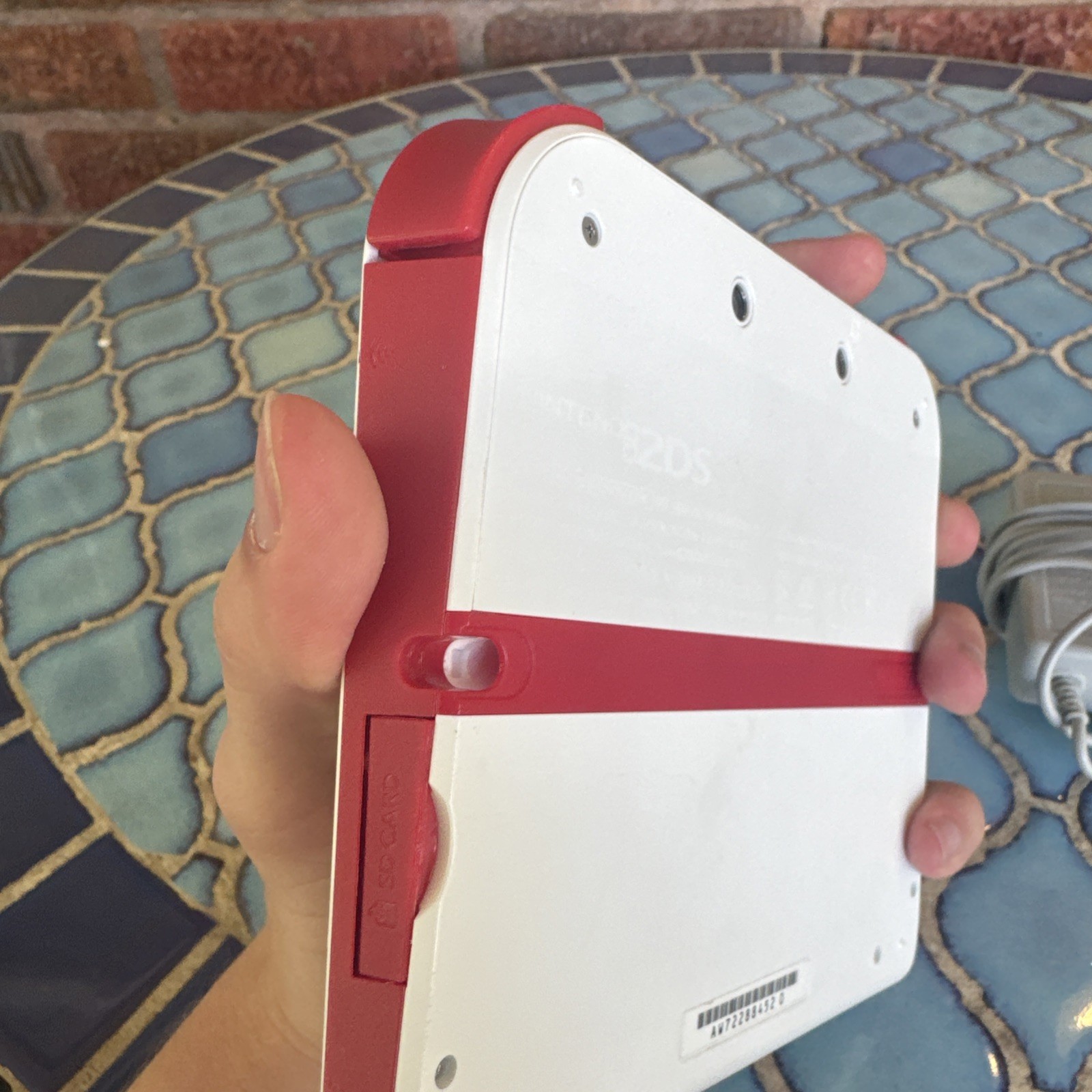 Nintendo 2DS Red And White And Charger