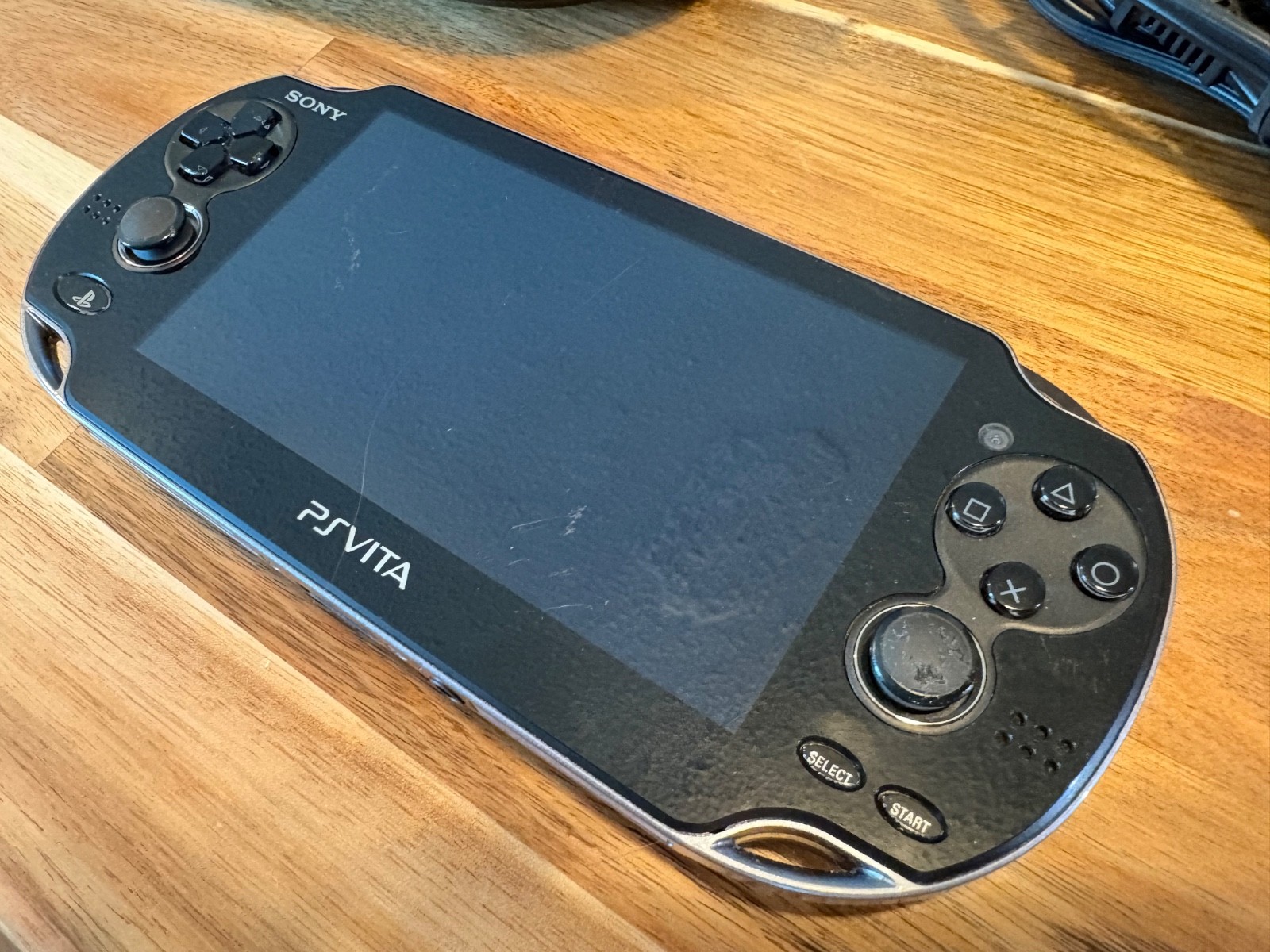 Sony PlayStation Vita 3G/Wi-Fi 16GB memory card – Black